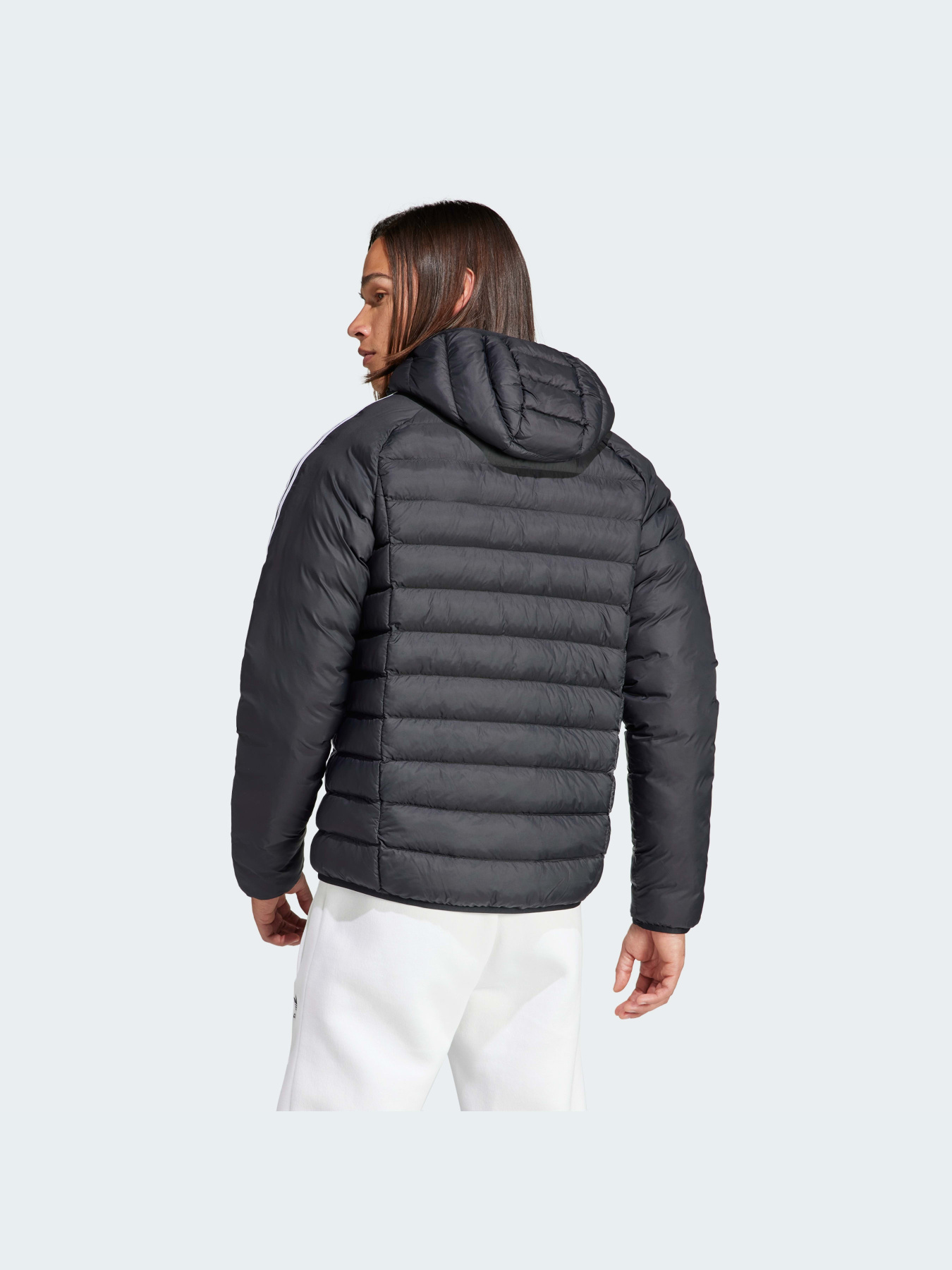 Демисезонная куртка Adidas модель IL2563 Демисезонная куртка Adidas модель IL2563 Фото