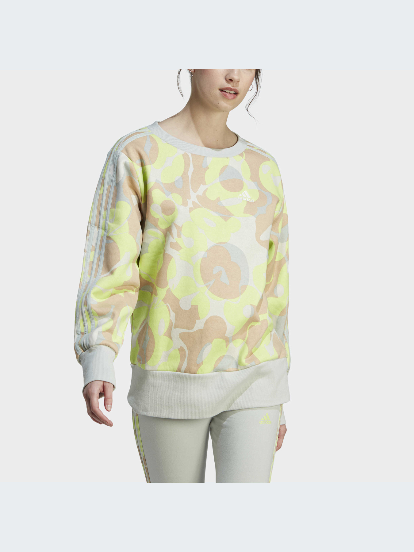 Свитшот Adidas Graphics модель IL3034 Фото