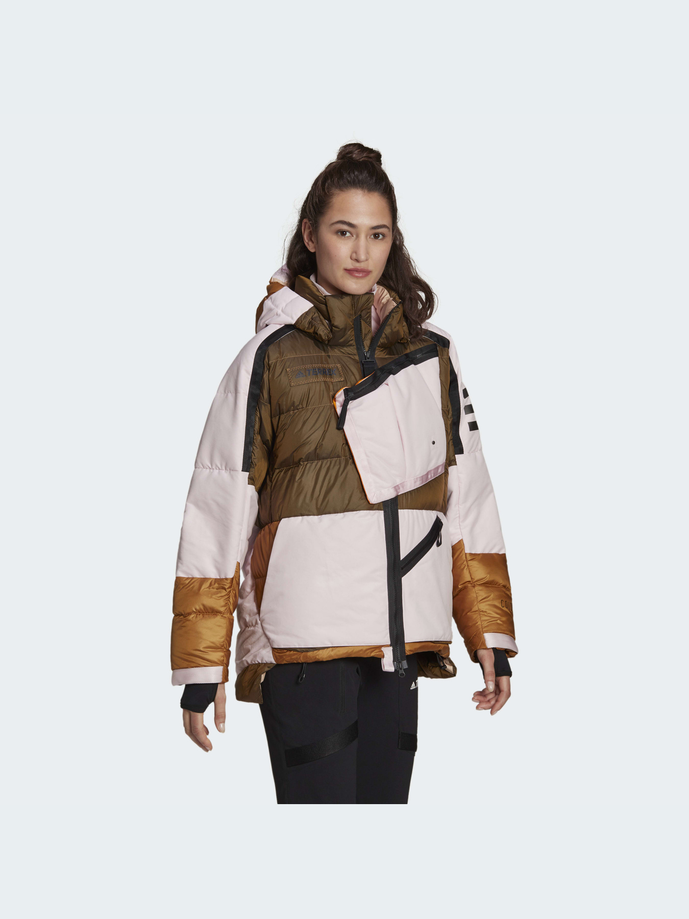 Пуховик Adidas модель GP2637 Пуховик Adidas модель GP2637 Фото