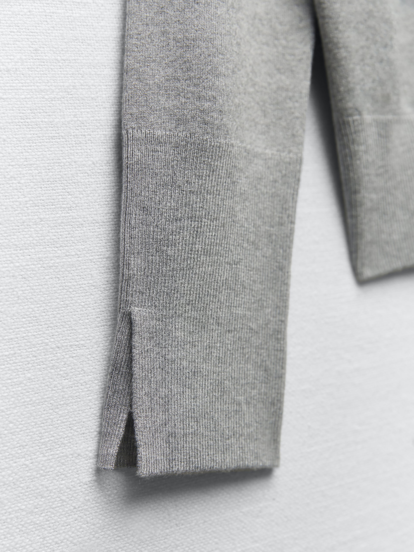 Джемпер ZARA модель 68593 Фото