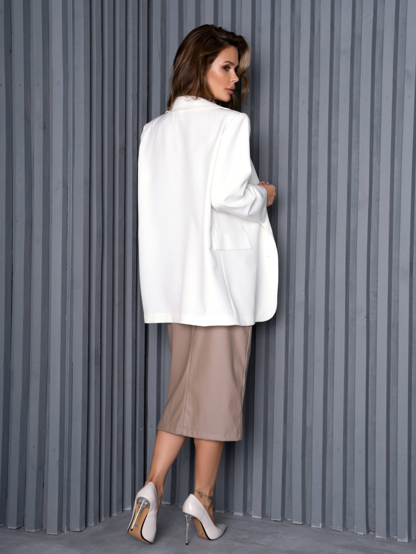 Блейзер ISSA Plus модель 14179_milky Фото