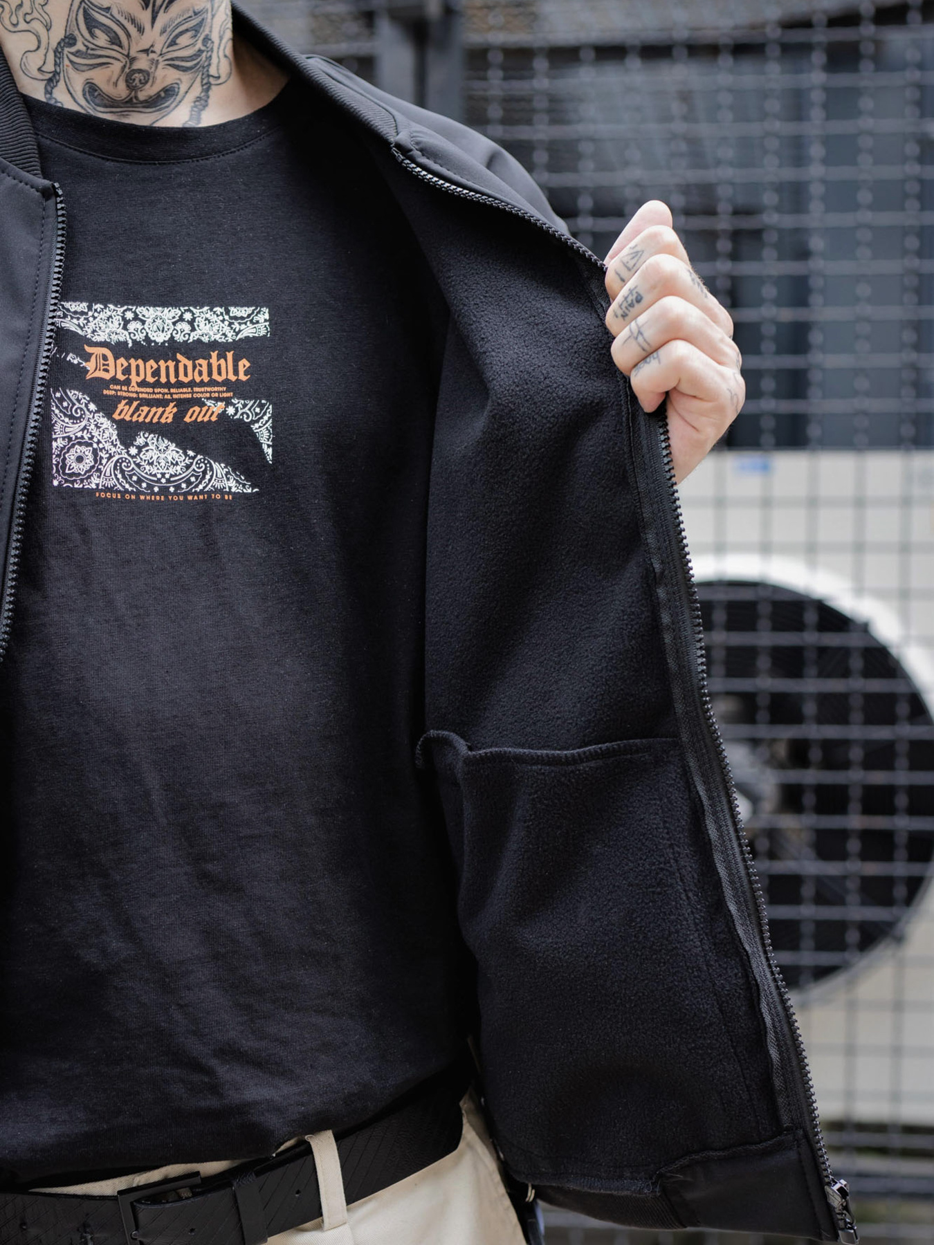 Бомбер Without модель 8049045 Фото