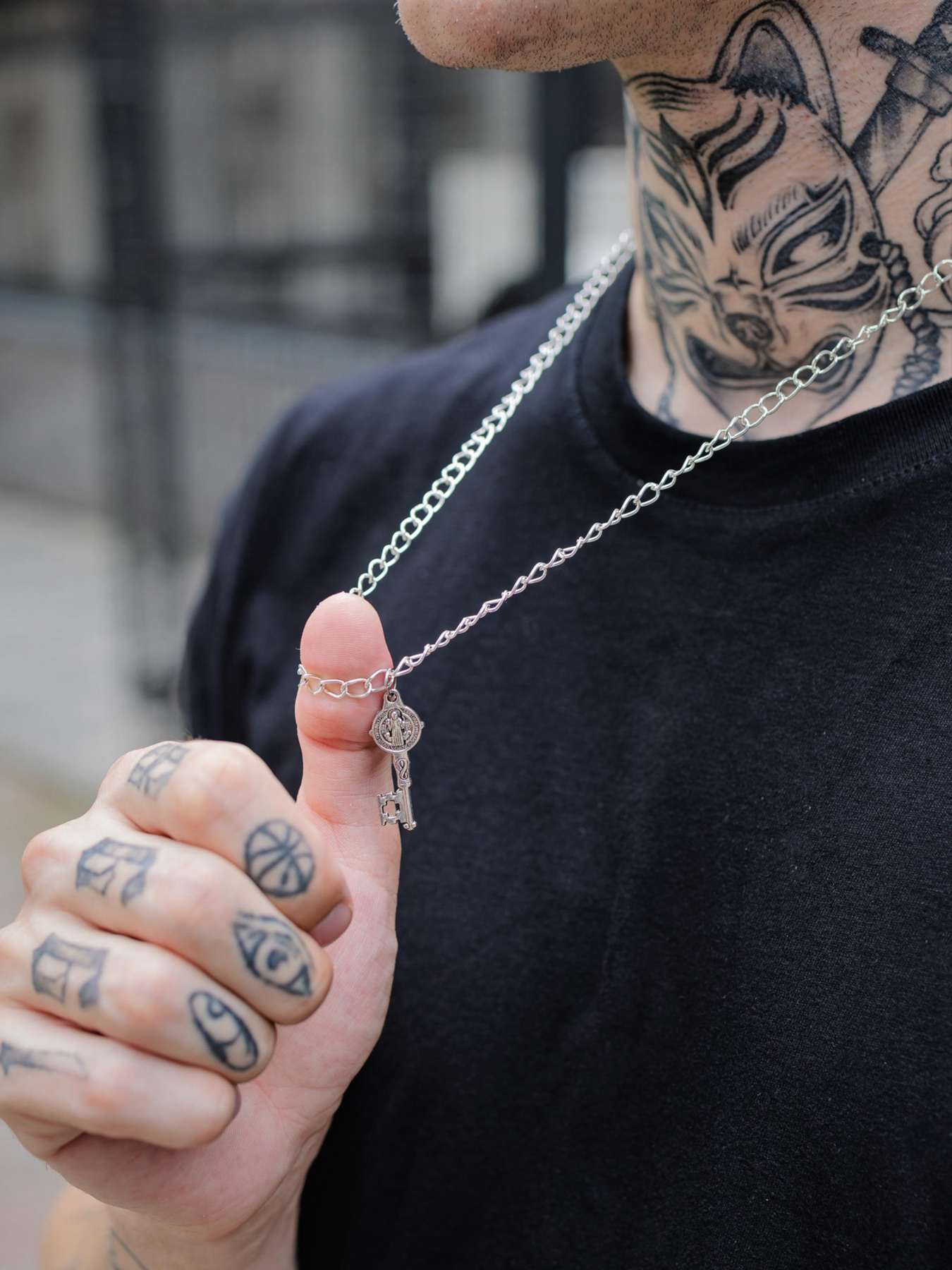 Ланцюжки Without модель 8049052 Фото