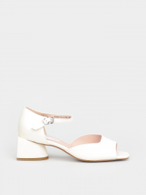 Босоніжки It-girl модель Y3699J763-6249AL_white Босоніжки It-girl модель Y3699J763-6249AL_white Фото