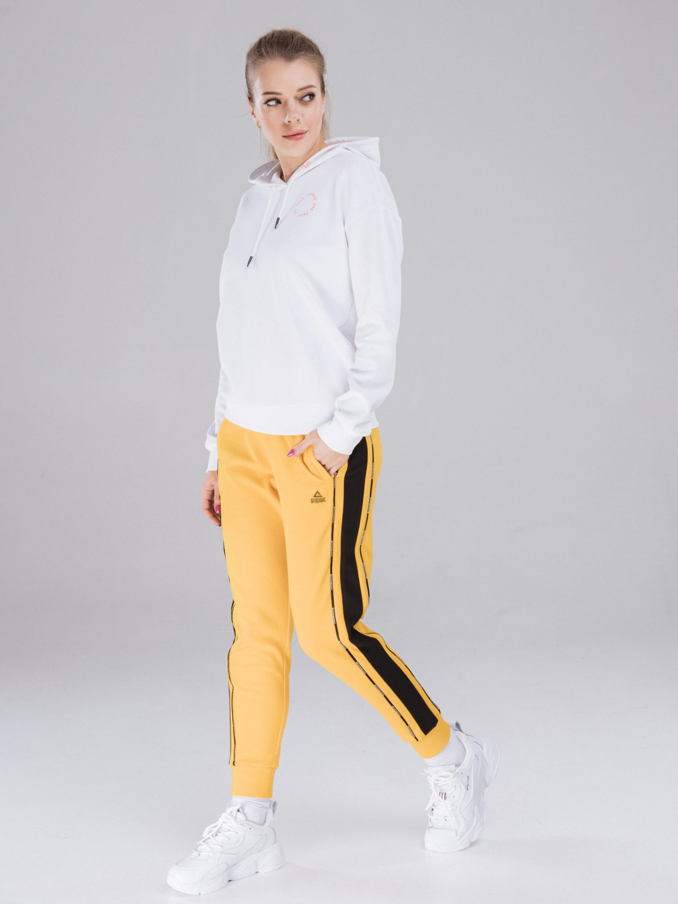 Кофта спортивная Peak модель F603082-WHI Фото