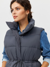 Жилет с утеплителем RicaMare модель RM4023-22-6DJ Фото
