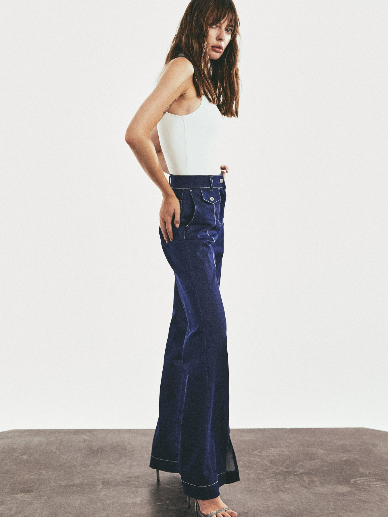 Джинси кльош Gepur модель 44324 Джинси кльош Gepur модель 44324 Фото