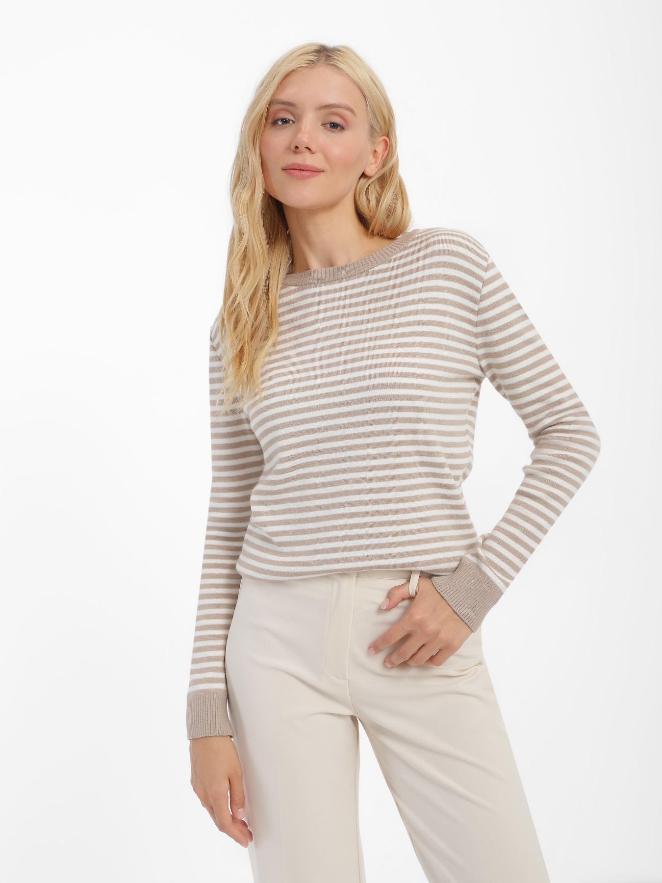 Джемпер Sewel модель JW915042100 Фото