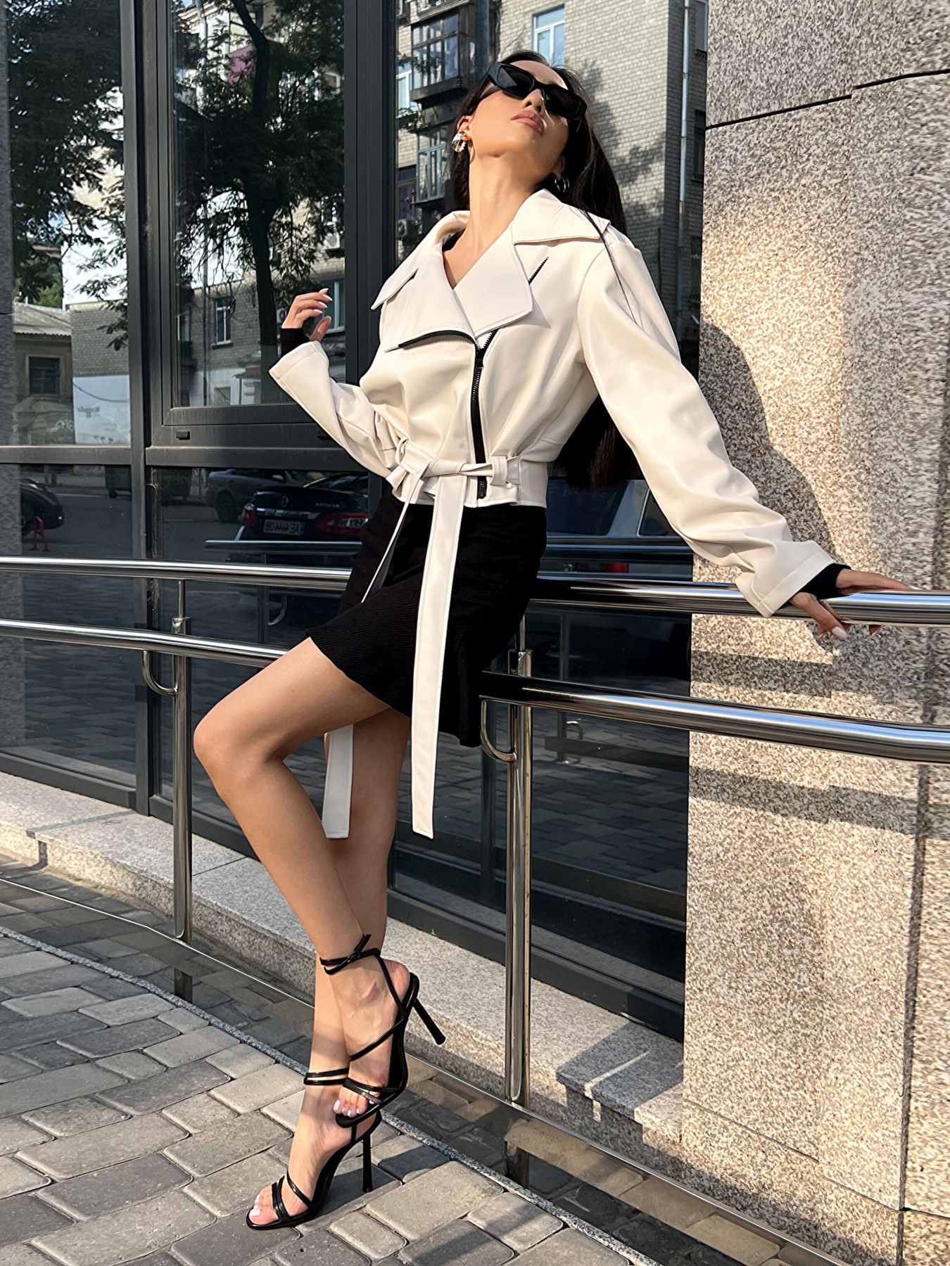 Шкіряна куртка Jadone Fashion модель Kurtka_Mriya_bila Фото