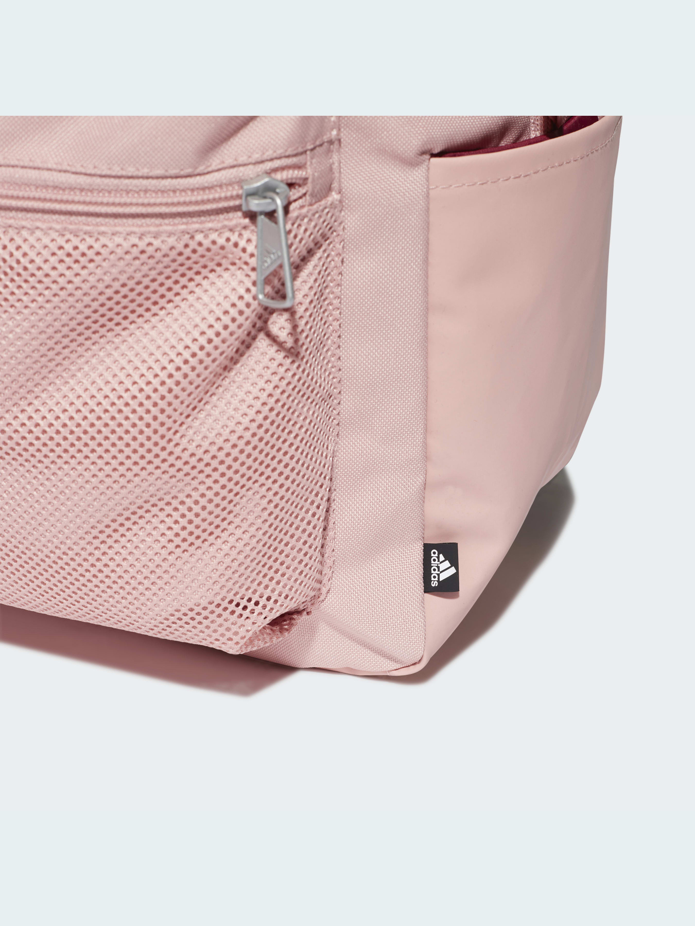 Повседневный рюкзак Adidas модель HC7214 Повседневный рюкзак Adidas модель HC7214 Фото