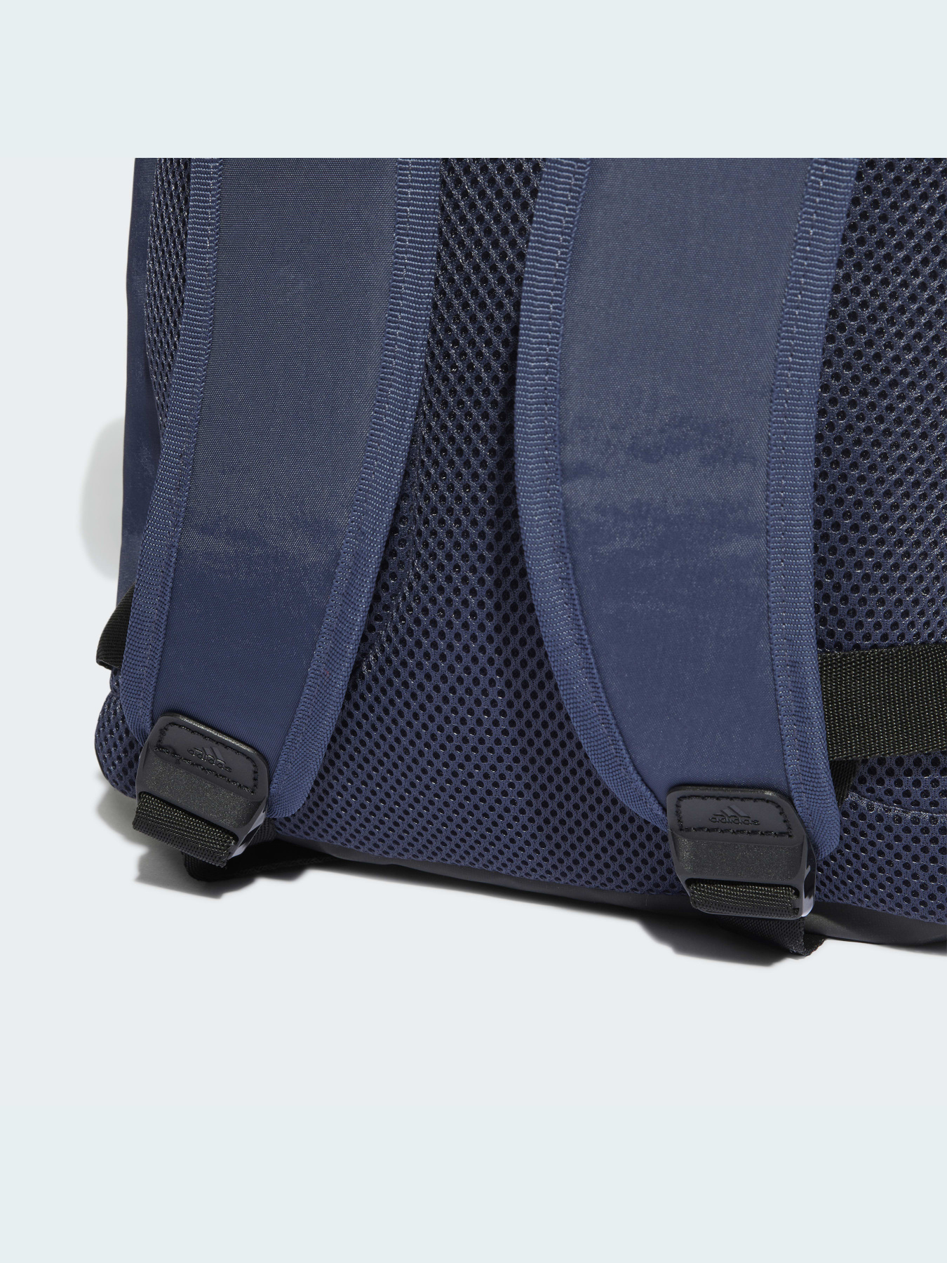 Повседневный рюкзак Adidas 3 Stripes модель HB1317 Повседневный рюкзак Adidas 3 Stripes модель HB1317 Фото