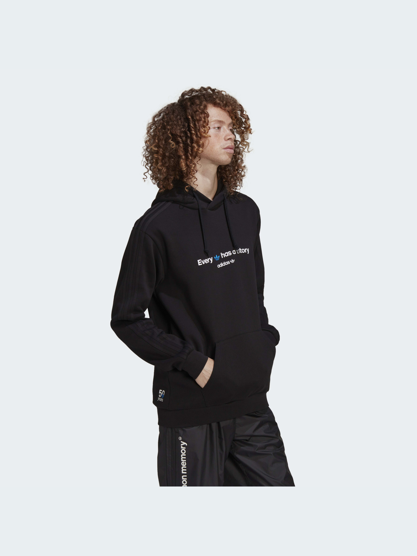 Худи Adidas Graphics модель HC7162 Фото