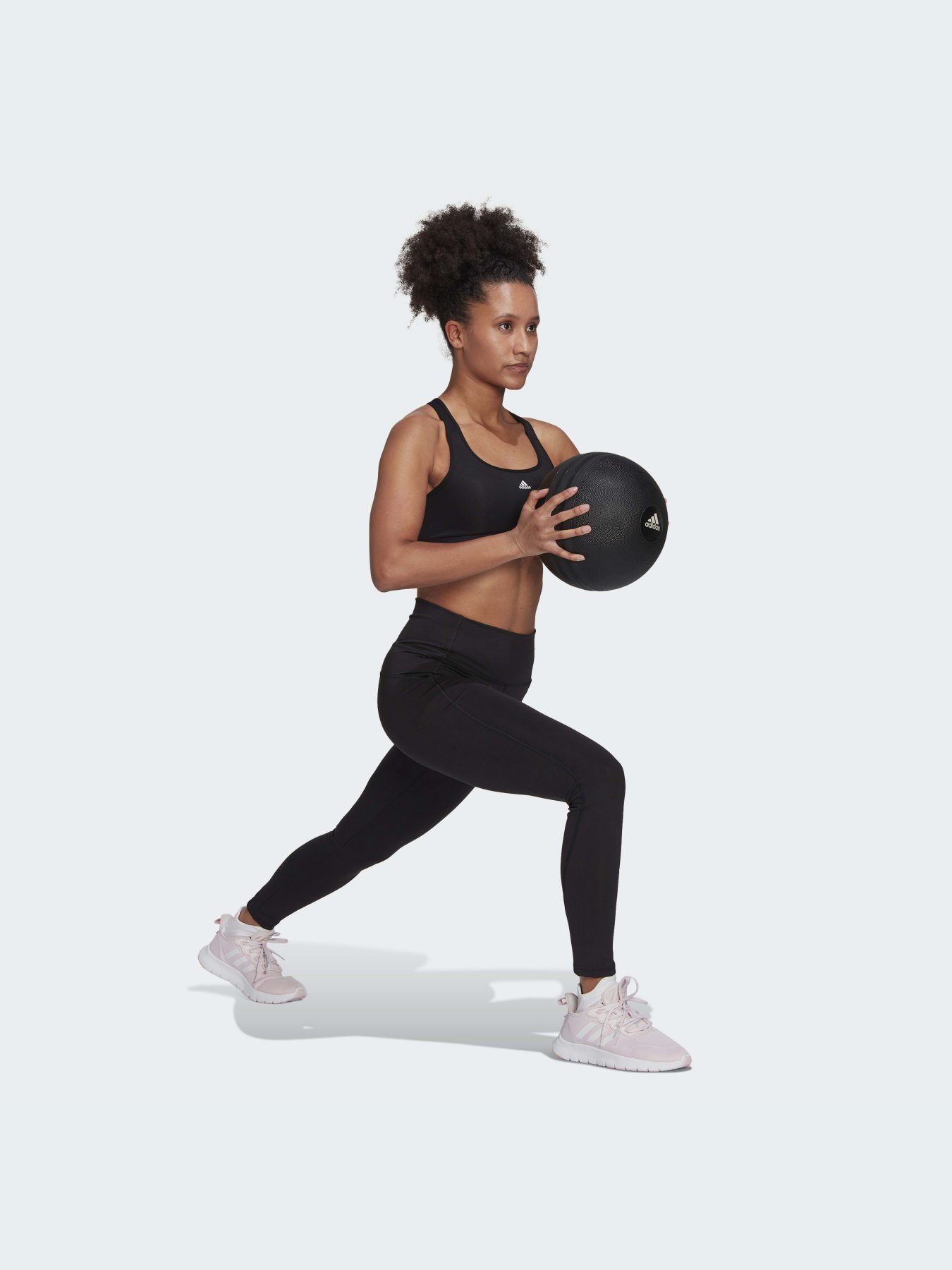 Спортивный топ Adidas модель HC7489 Фото