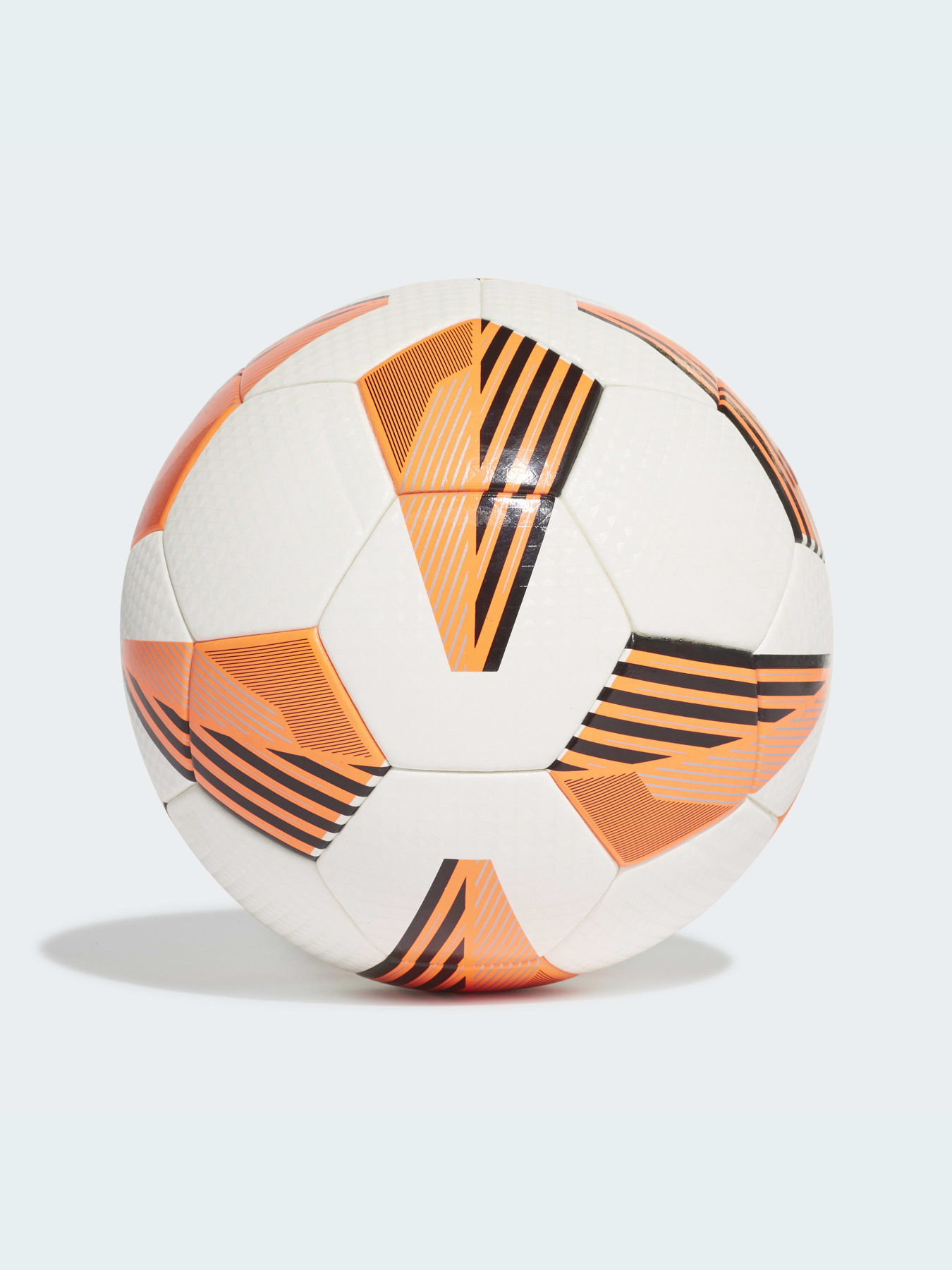 М'ячі Adidas Tiro модель FS0374 Фото