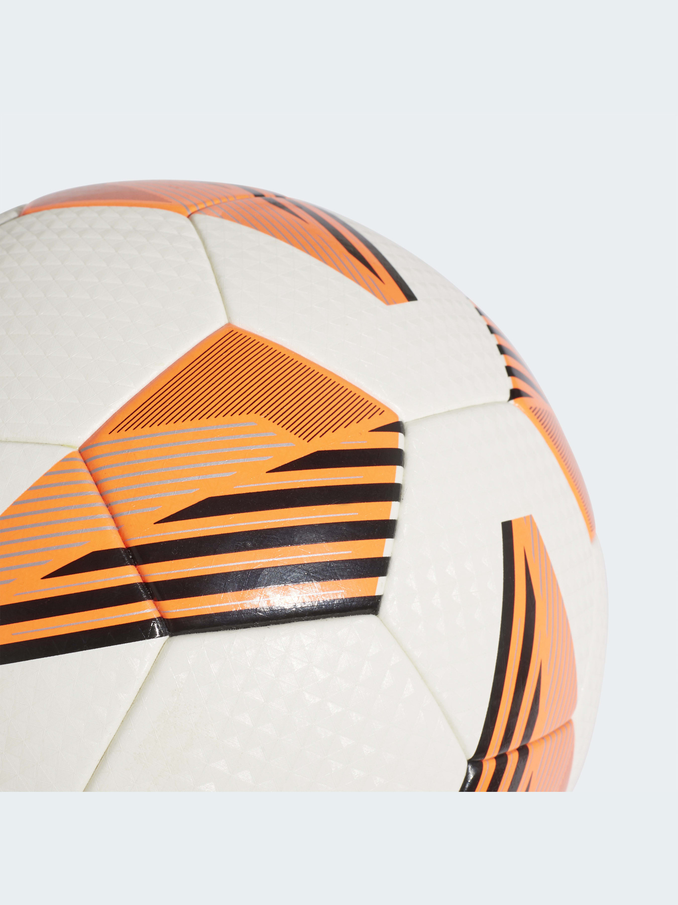 М'ячі Adidas Tiro модель FS0374 Фото