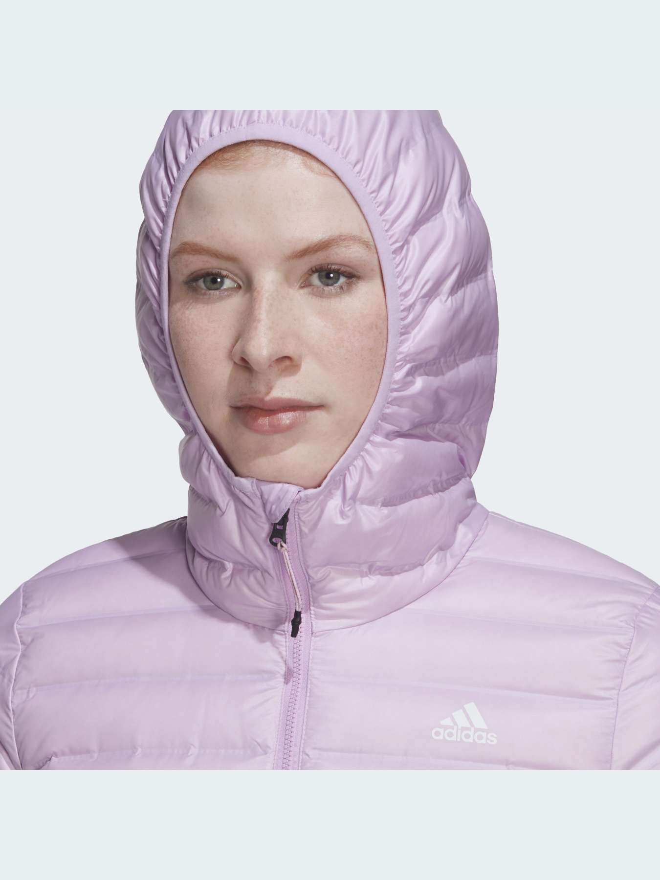 Демисезонная куртка Adidas модель HG8712 Фото