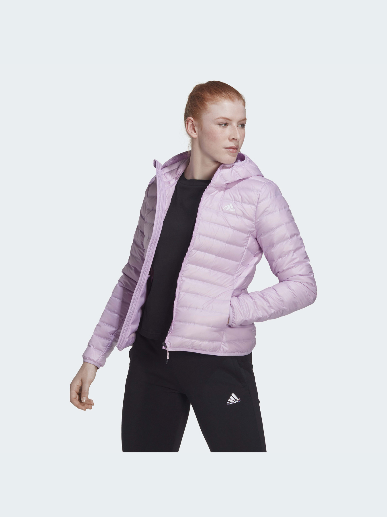 Демісезонна куртка Adidas модель HG8712 Фото