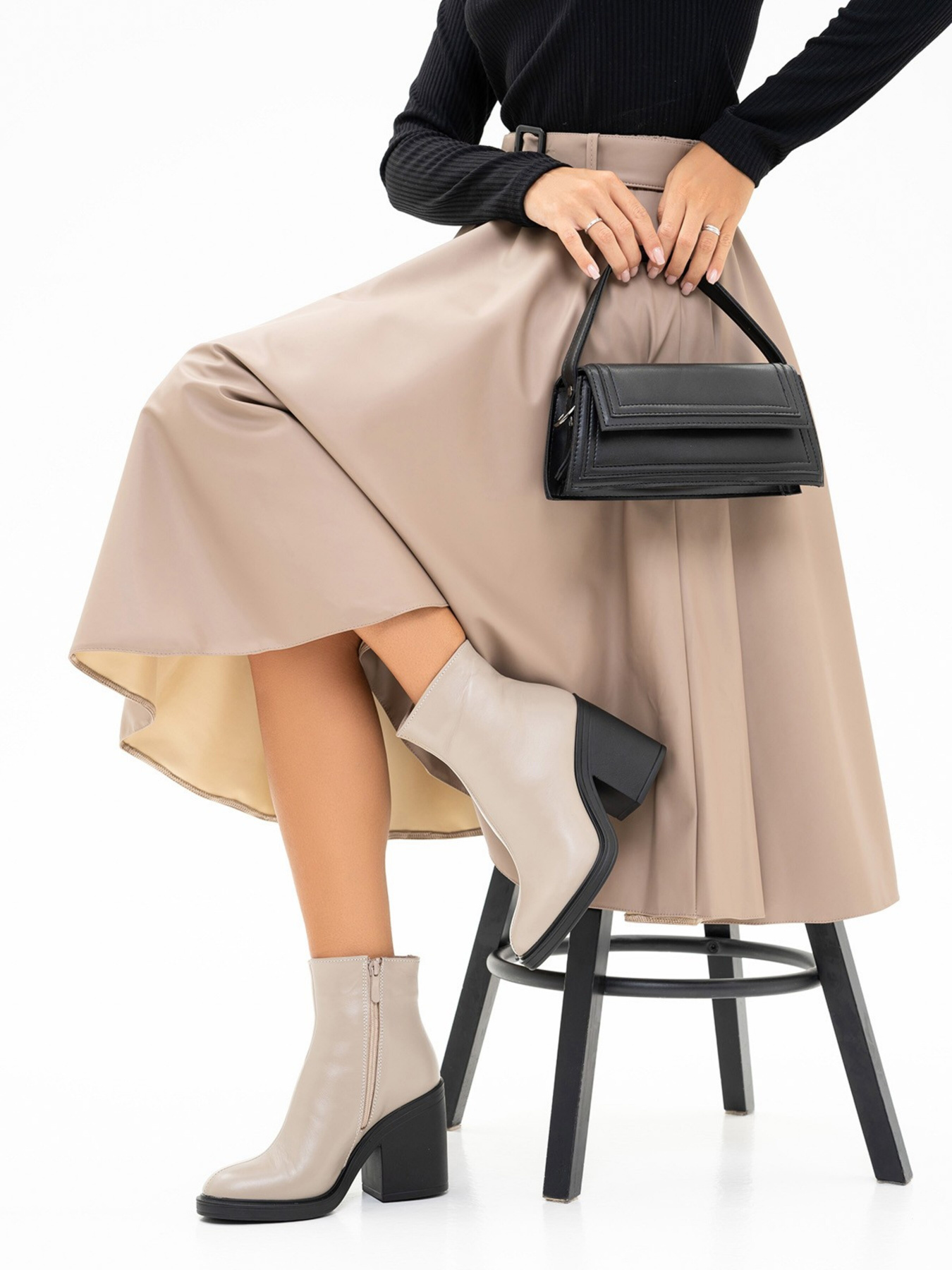 Бoтильоны ISSA Plus модель OB2-276_beige Фото