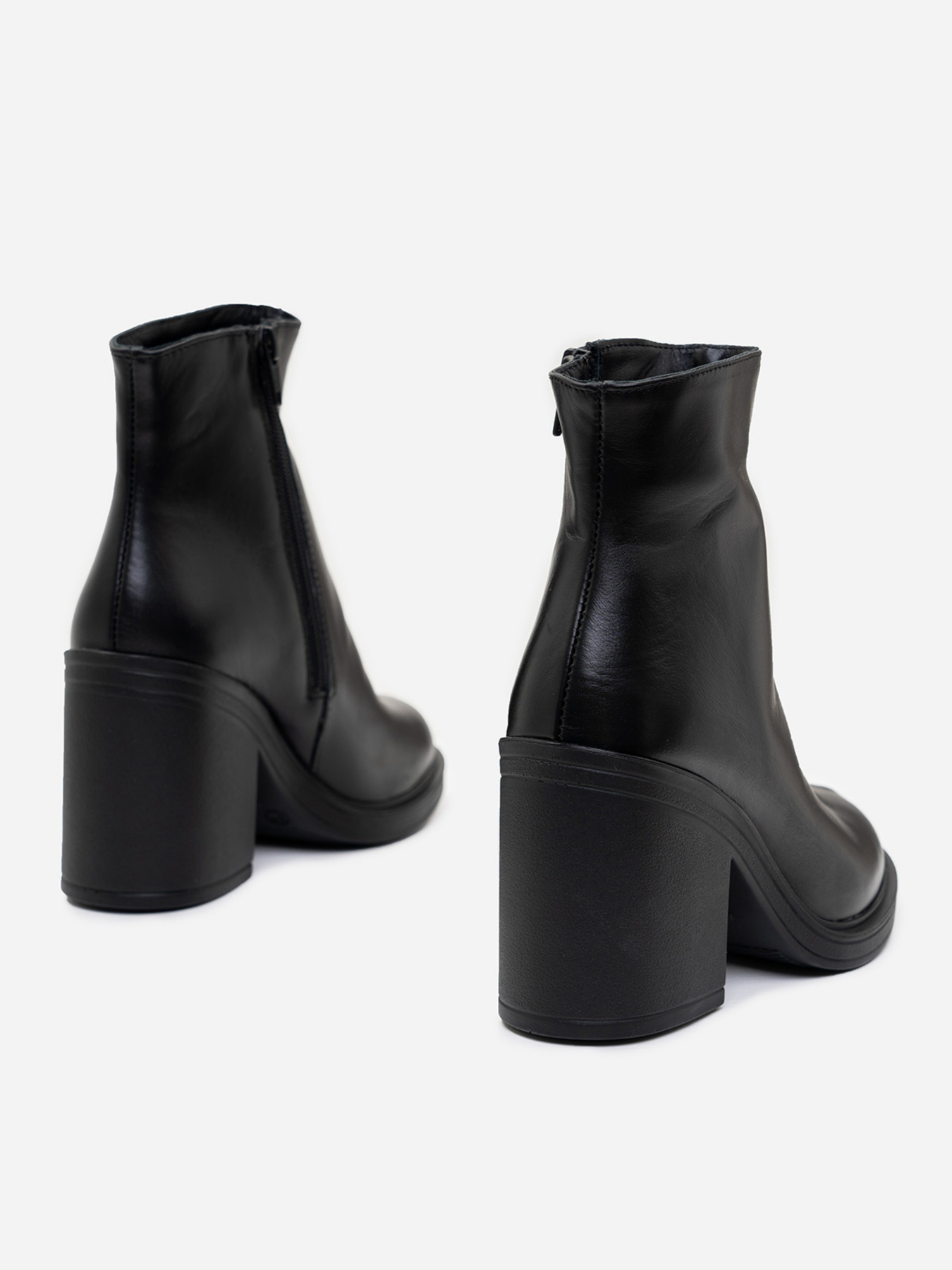 Бoтильоны ISSA Plus модель OB2-276_black Бoтильоны ISSA Plus модель OB2-276_black Фото