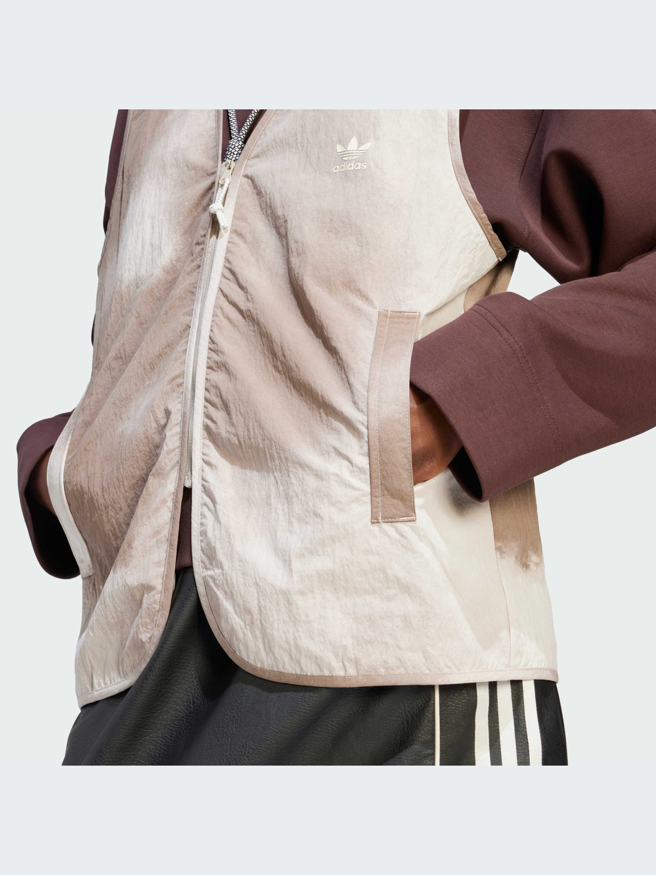 Жилет с утеплителем Adidas модель IM4228 Фото