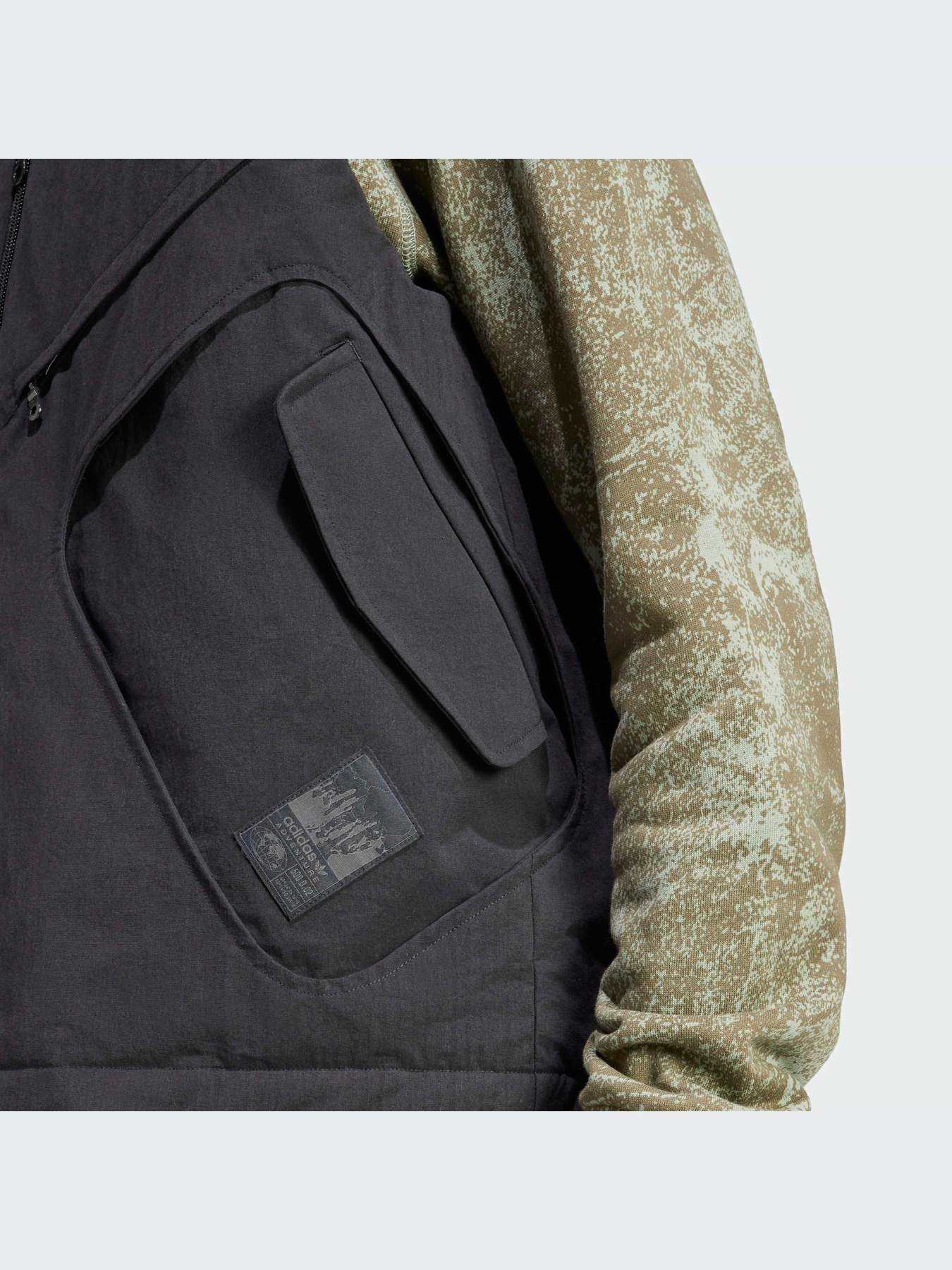 Утеплений жилет Adidas Adventure модель IJ0721 Фото