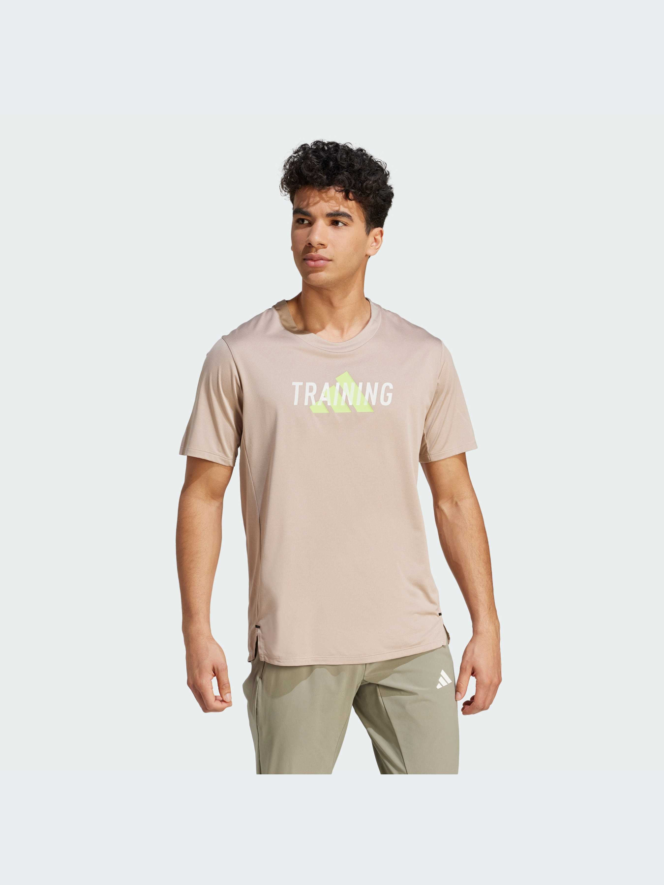 Футболка спортивная Adidas модель HY0769 Фото