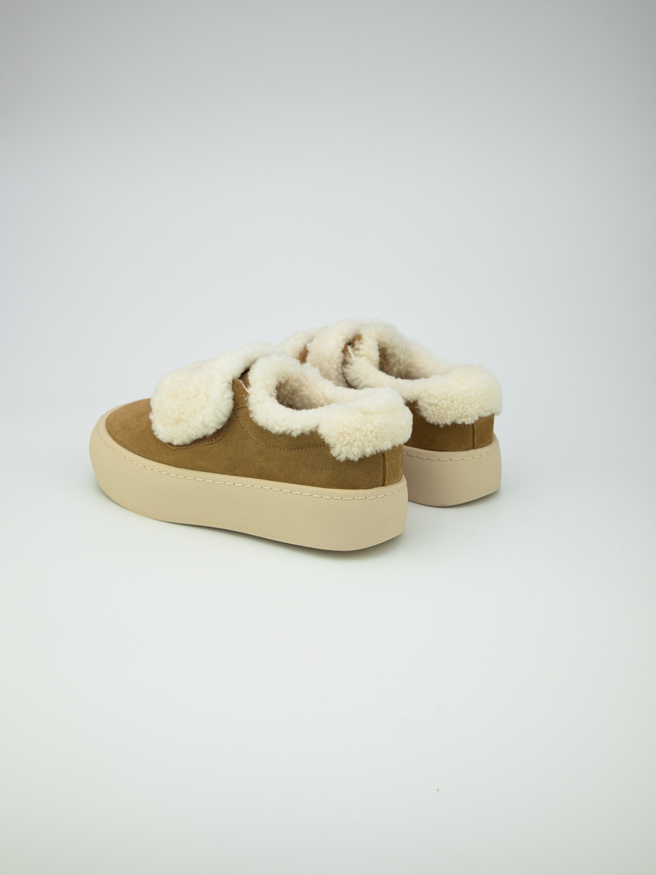 Полуботинки URBAN TRACE модель UT15203-WN Фото