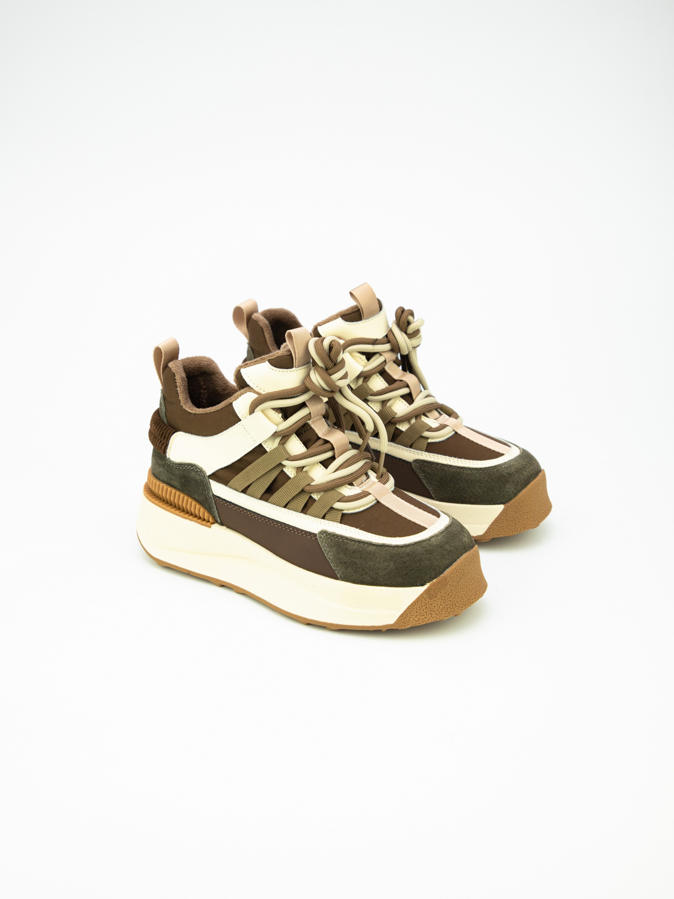 Кроссовки URBAN TRACE модель UT15807-WT Кроссовки URBAN TRACE модель UT15807-WT Фото