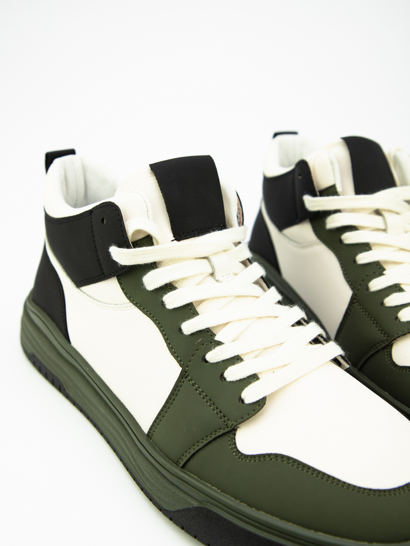 Кроссовки URBAN TRACE модель UT14656-MT Фото