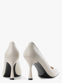 Туфли-лодочки LeBERDES модель 00000016181 Фото