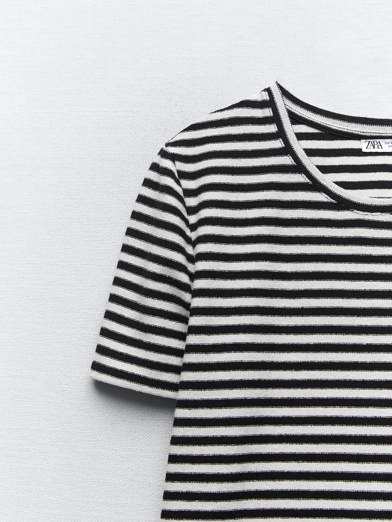 Футболка ZARA модель 68617 Фото