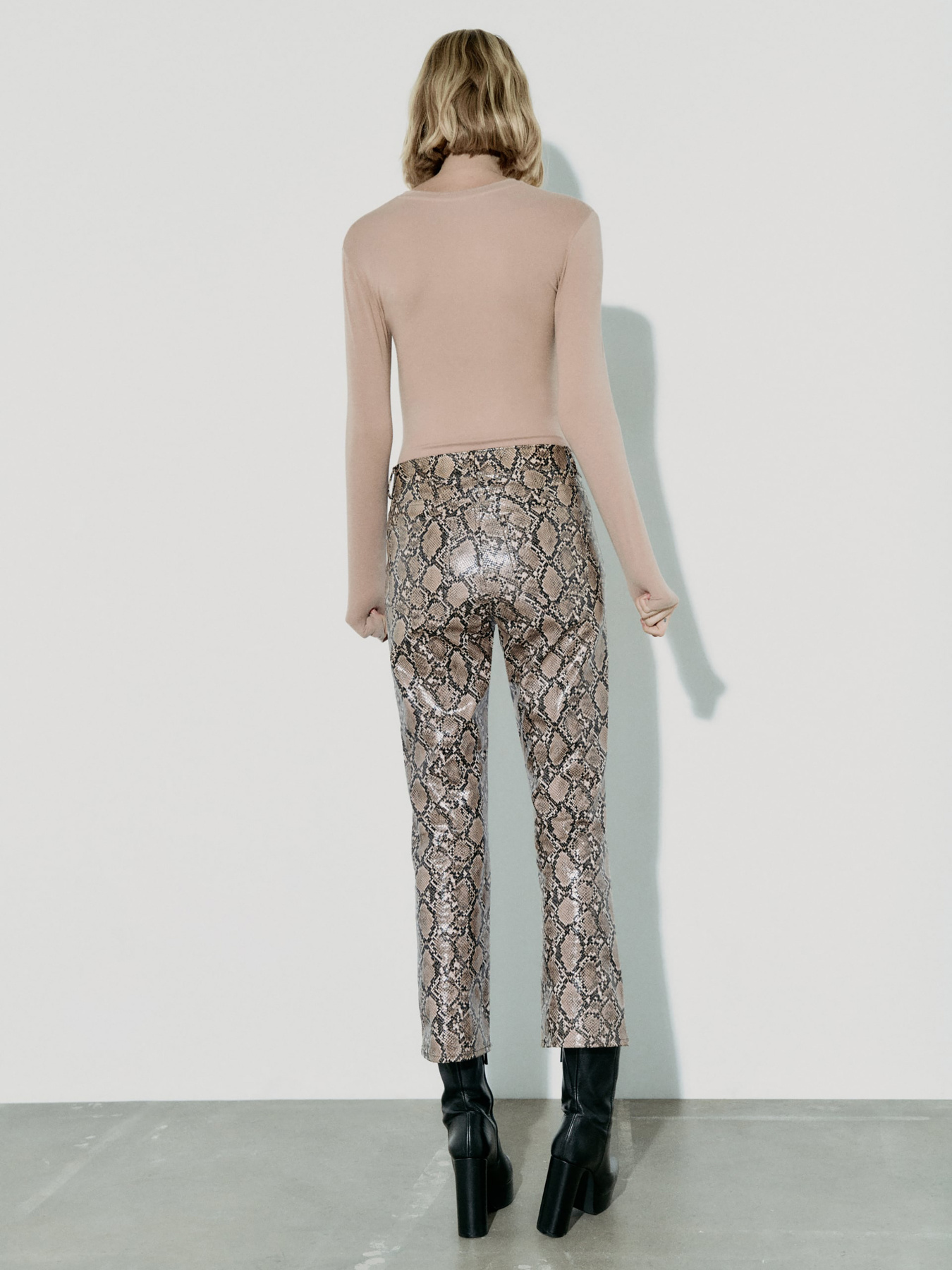 Боди ZARA модель 68615 Фото