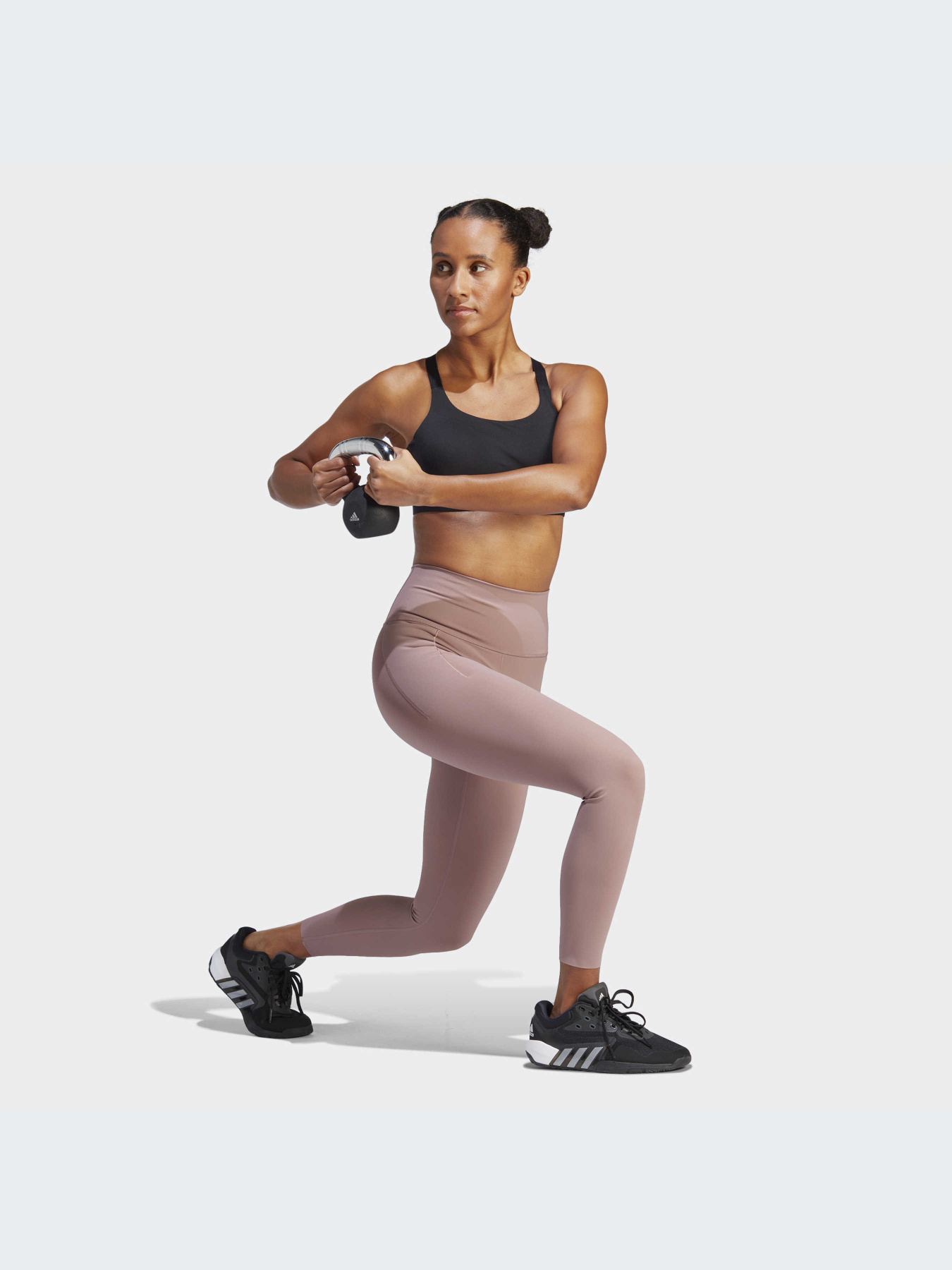 Спортивные леггинсы Adidas модель HZ4238 Спортивные леггинсы Adidas модель HZ4238 Фото