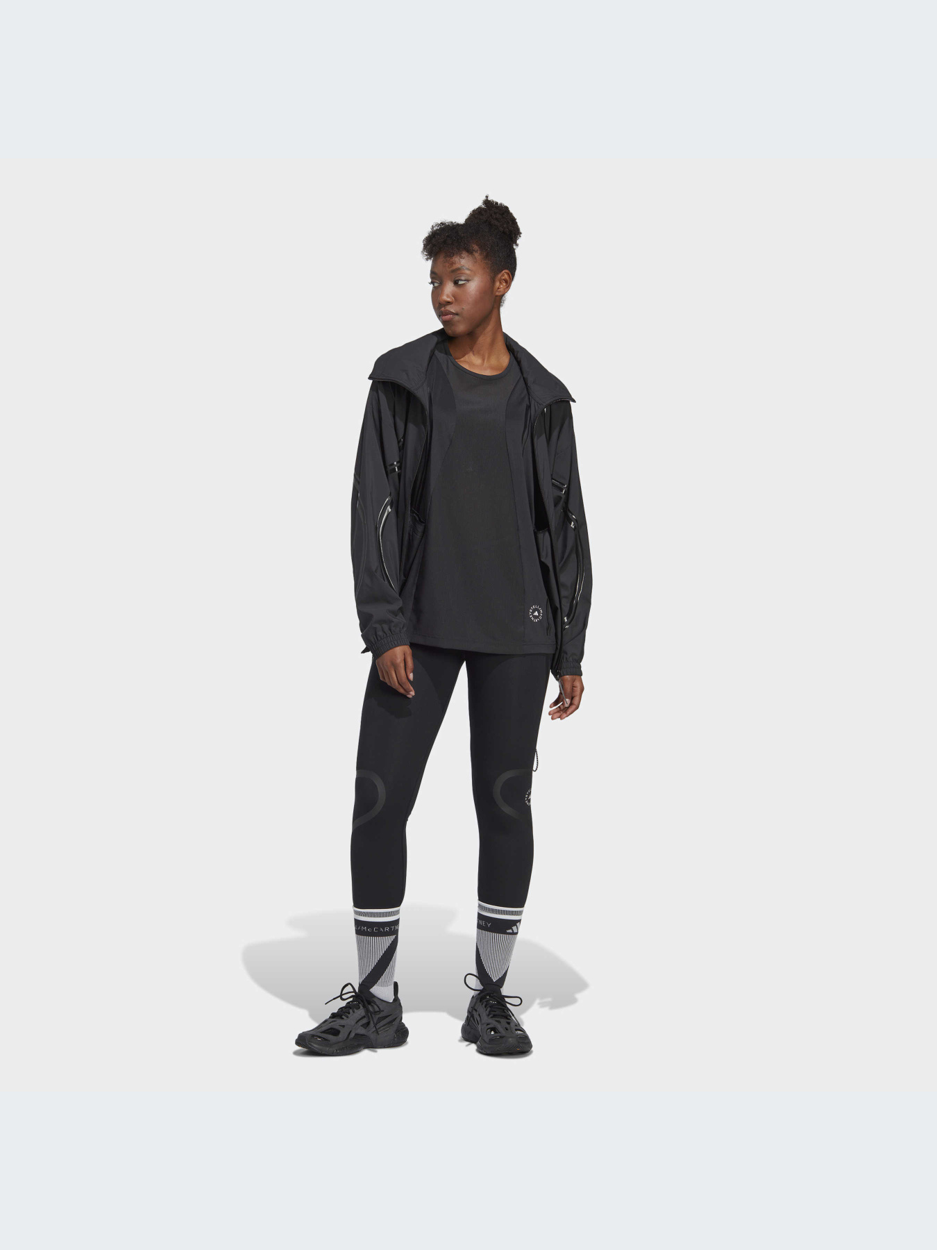 Спортивна майка Adidas модель IC9716 Спортивна майка Adidas модель IC9716 Фото