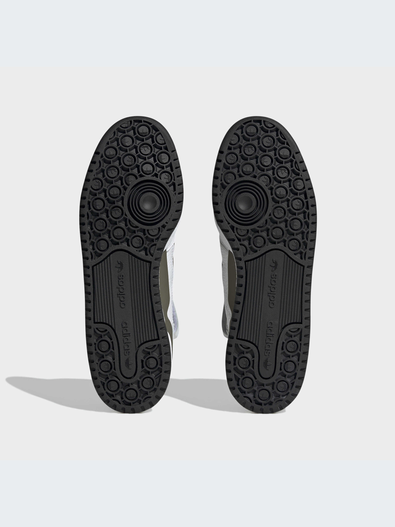 Кроссовки повседневные Adidas Forum модель ID4331 Фото