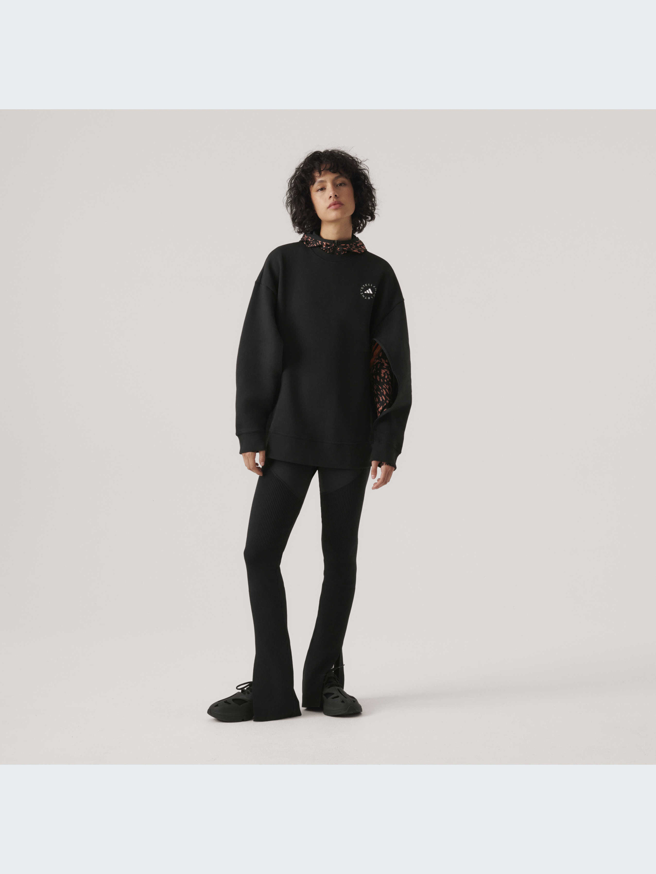 Спортивная кофта Adidas модель HR9165 Фото