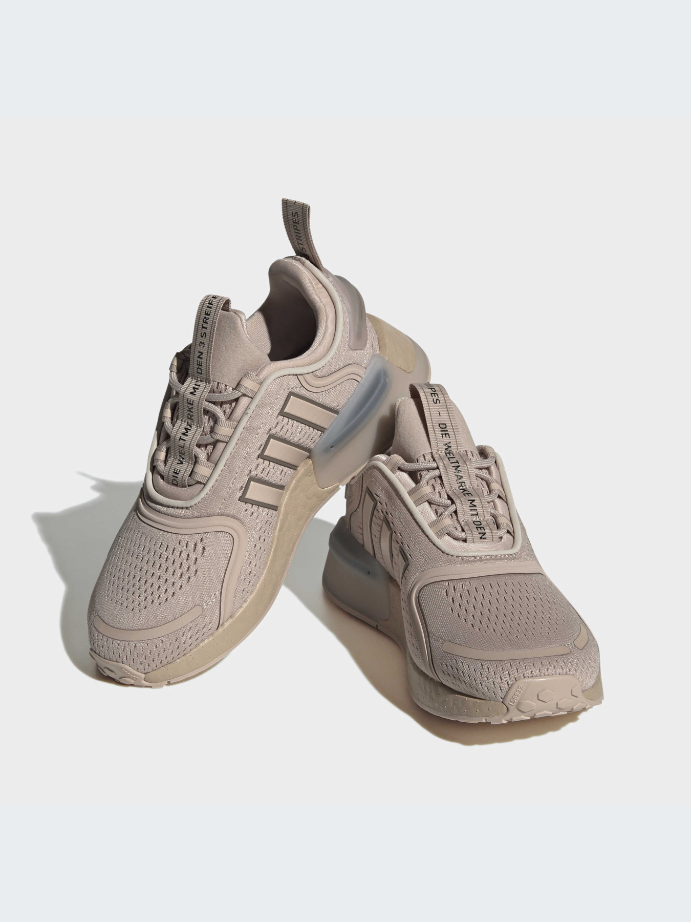 Кроссовки Adidas NMD модель HQ1663 Фото