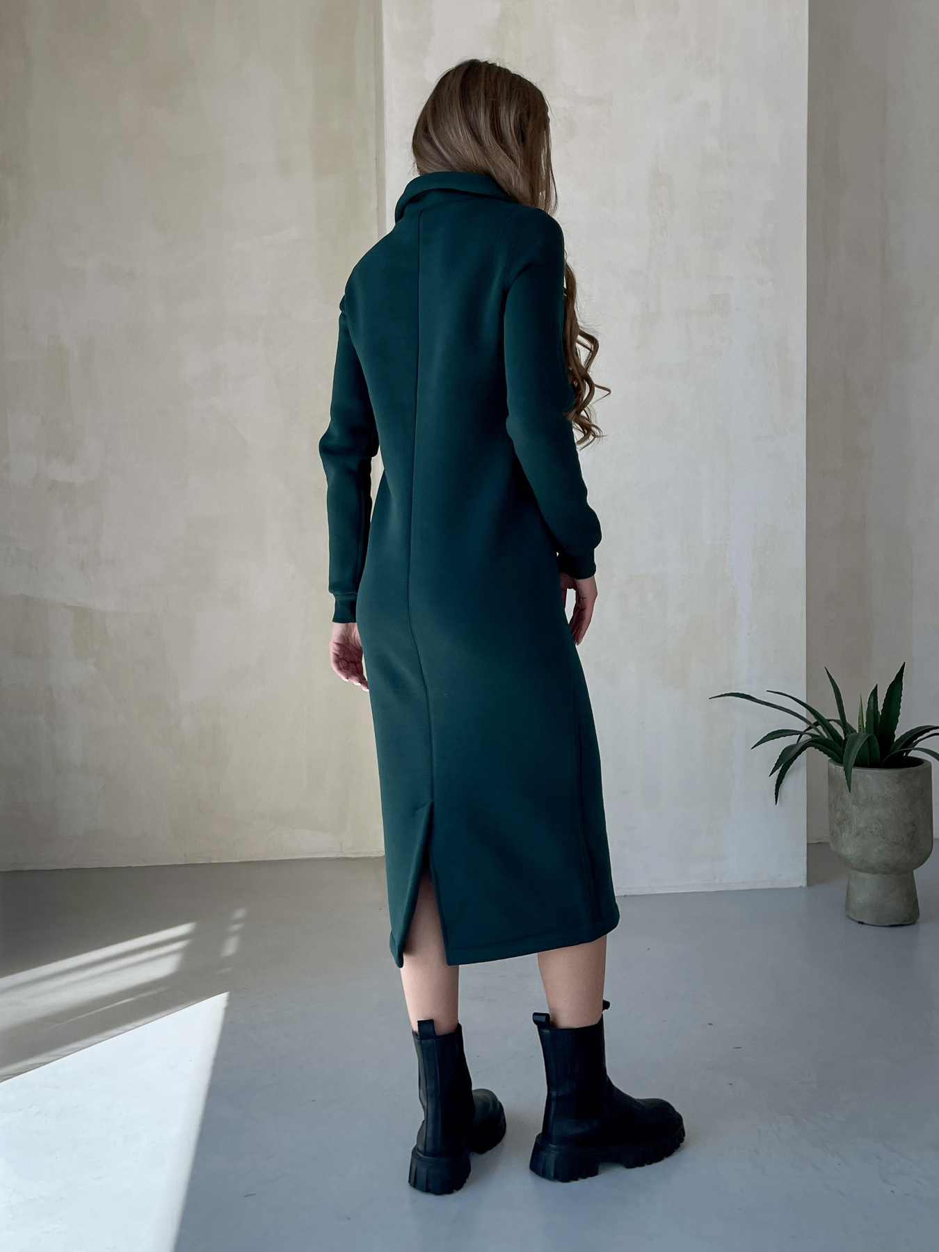 Сукня міді Merlini Модель 700001042 Фото