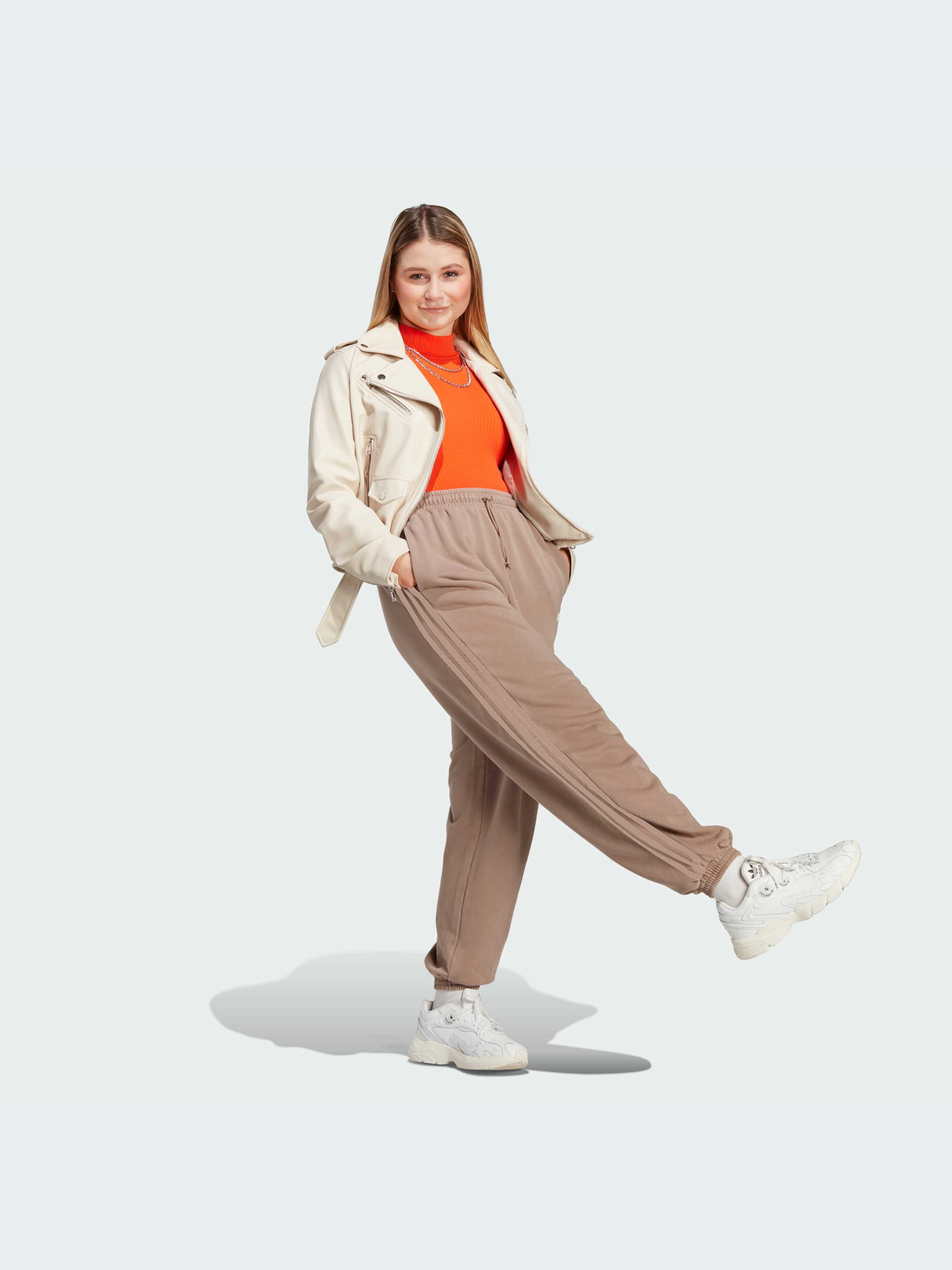 Джоггеры Adidas модель IP7139 Фото