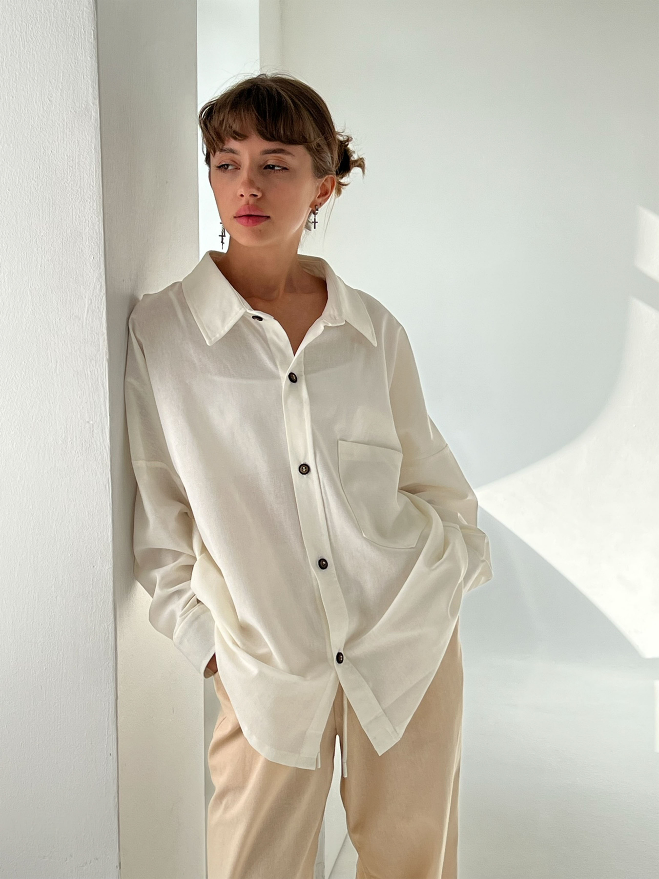 Сорочка повсякденна IJ модель ij-sorochka-linen-milk Сорочка повсякденна IJ модель ij-sorochka-linen-milk Фото