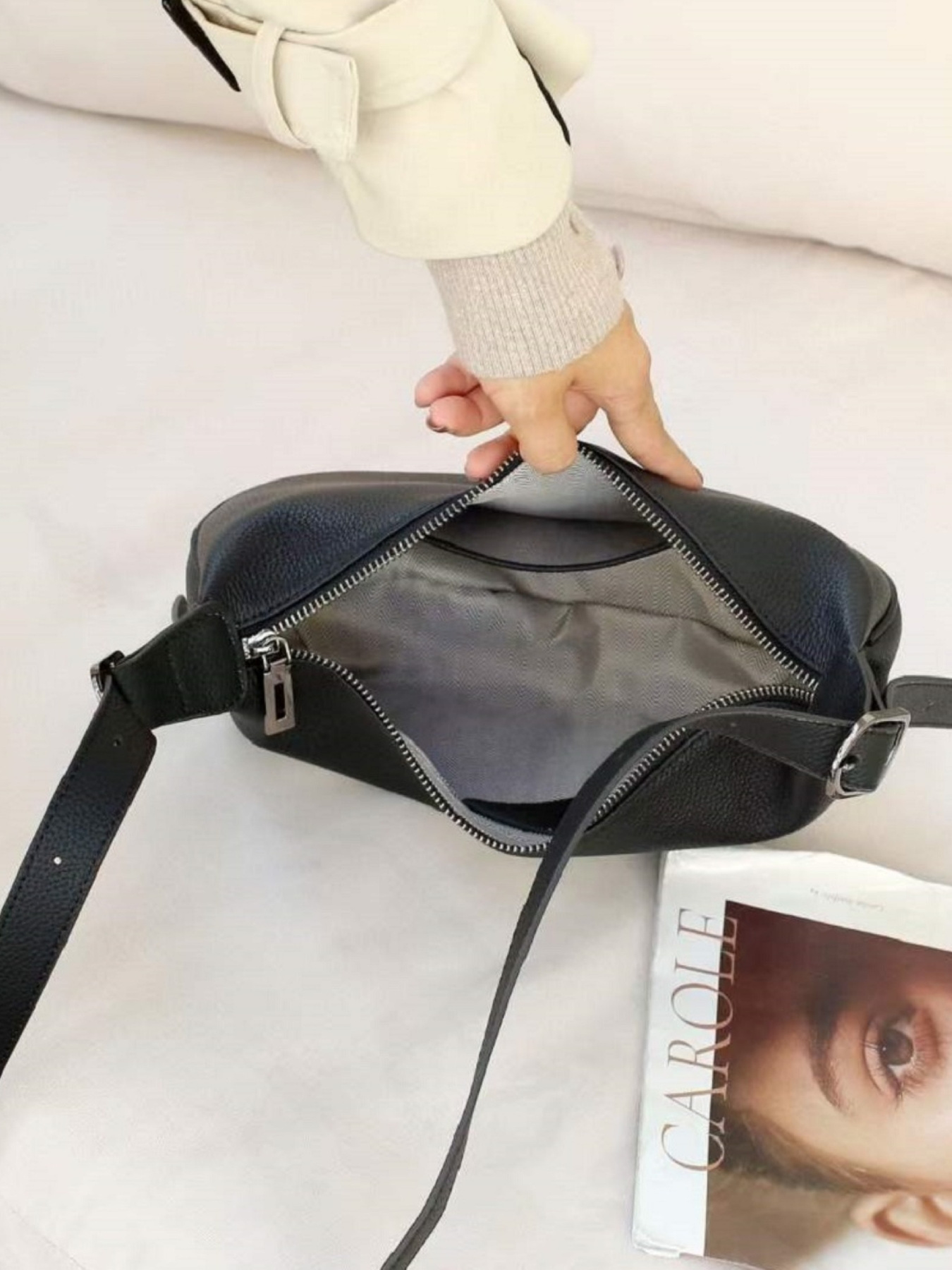 Крос-боді RoyalBag модель B24-W-6599A Фото