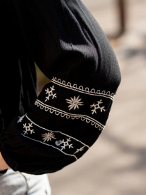 Вышитая рубашка Maritel модель 235262 Фото