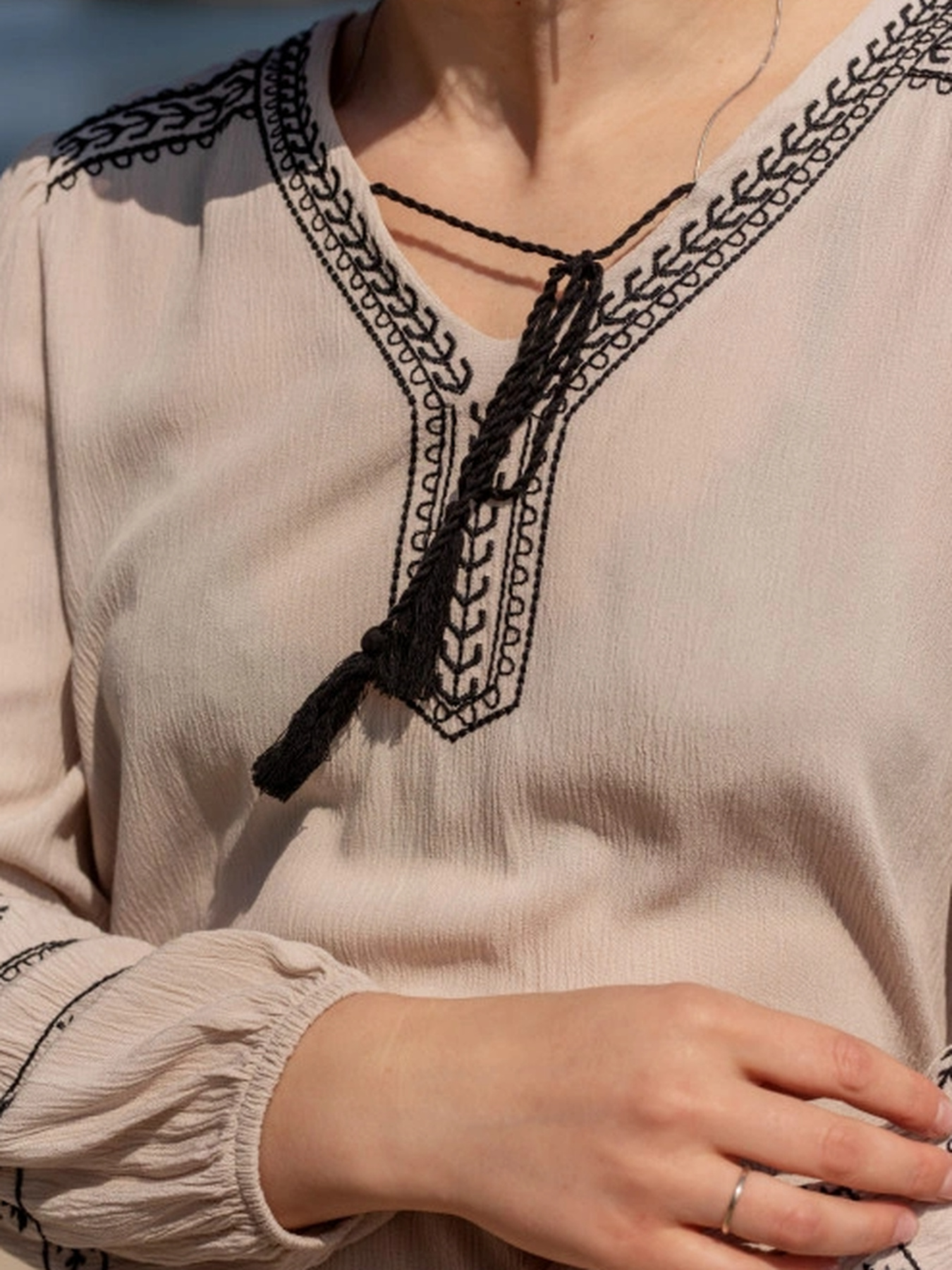 Вышитая рубашка Maritel модель 647391 Фото