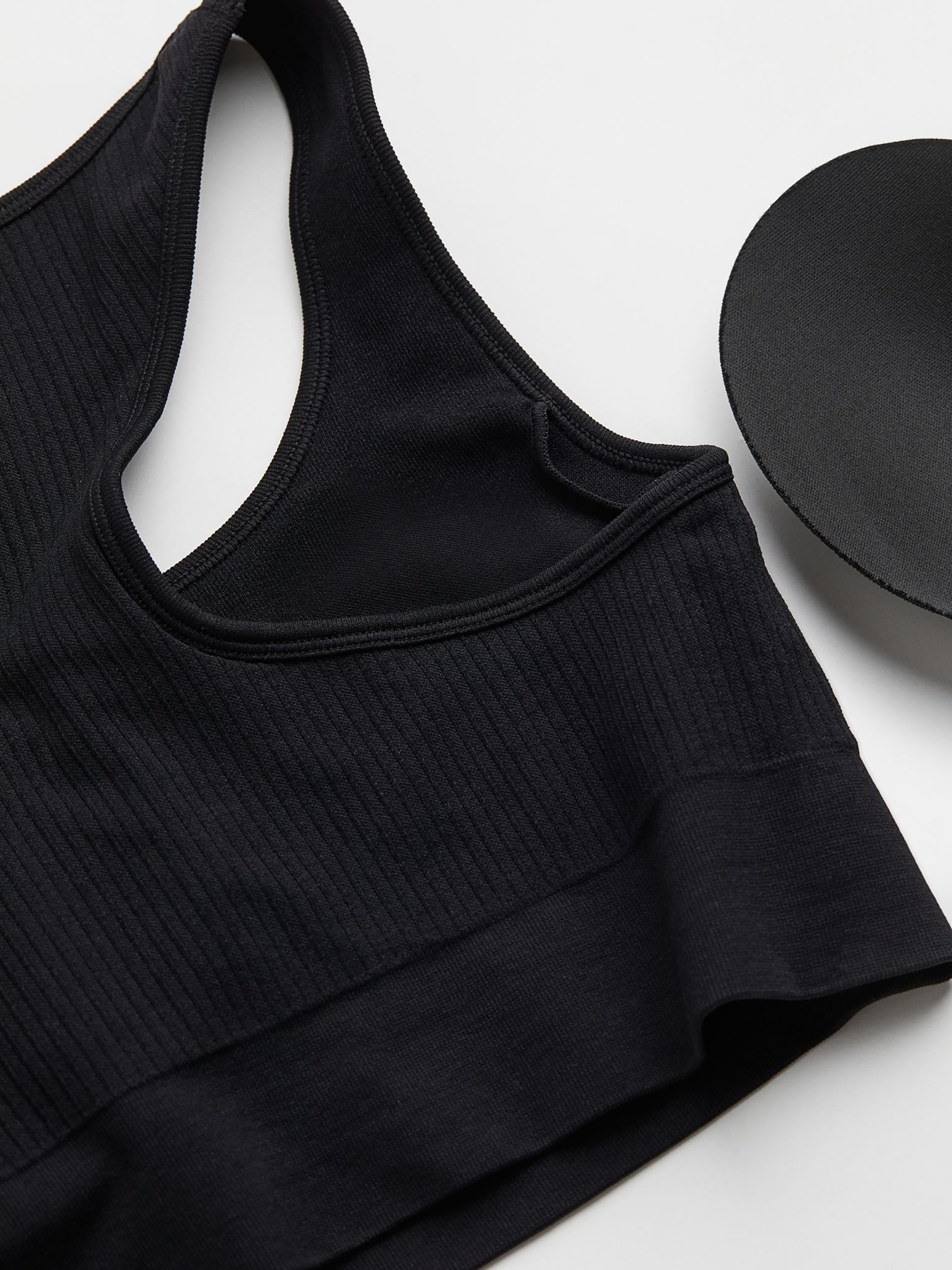 Спортивний топ H&M модель 68931 Фото