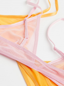 Набор бюстгальтеров H&M модель 68863 Фото