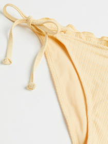 Низ купальника H&M модель 68886 Низ купальника H&M модель 68886 Фото