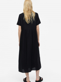 Платье миди H&M модель 68890 Платье миди H&M модель 68890 Фото