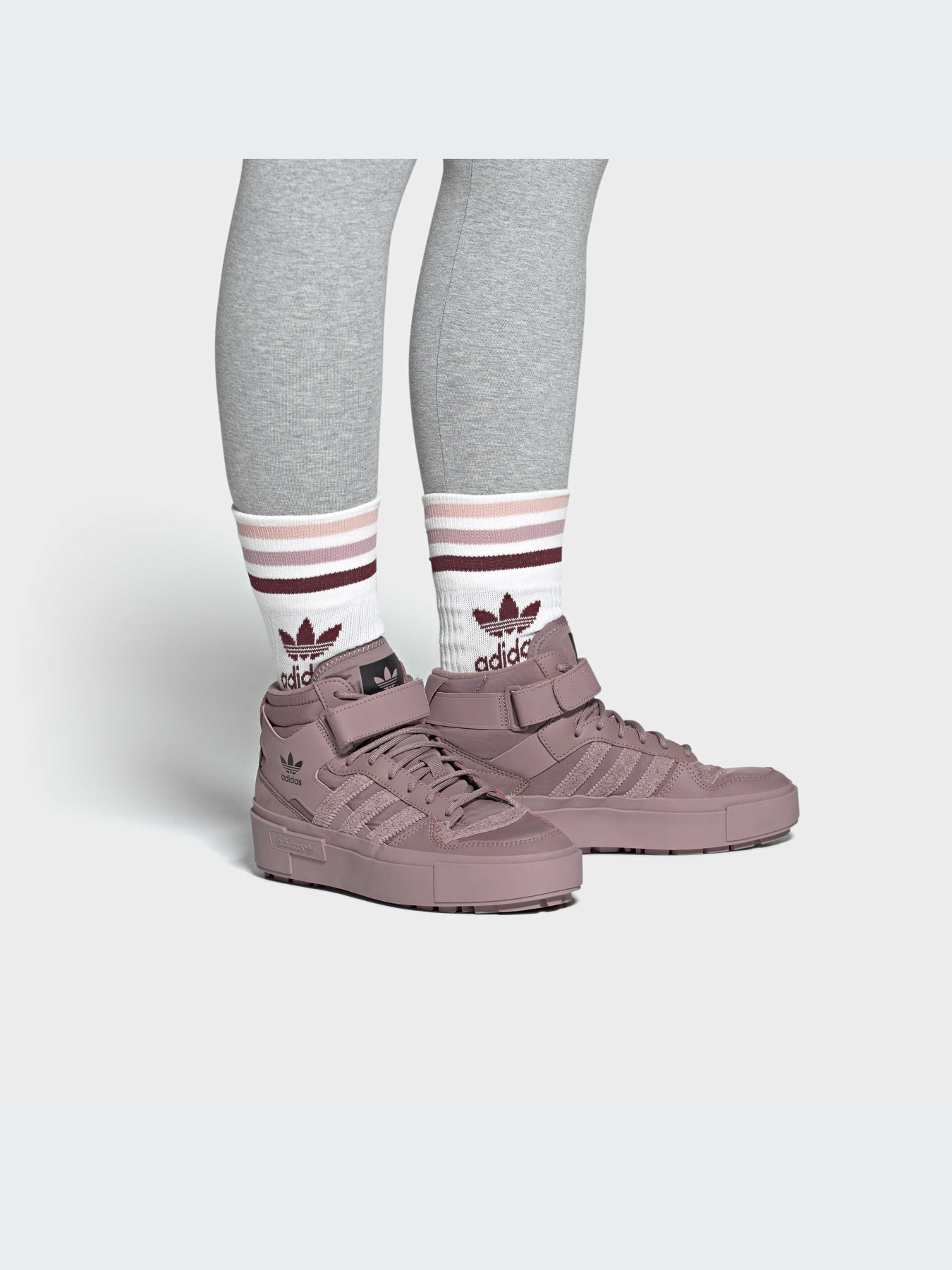 Кроссовки Adidas Forum модель GY1549 Фото