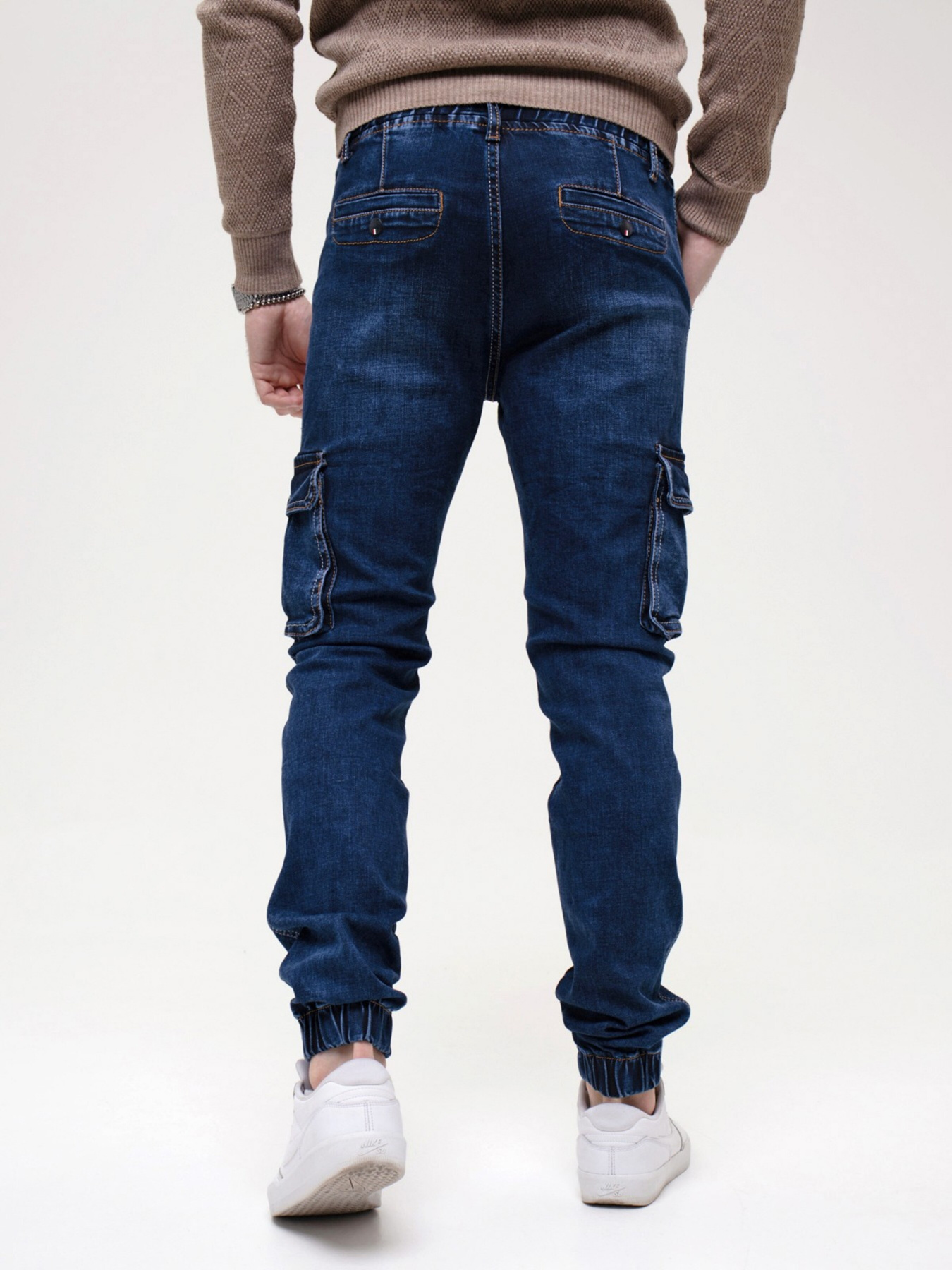 Завужені джинси ISSA Plus модель GN4-150_blue Завужені джинси ISSA Plus модель GN4-150_blue Фото