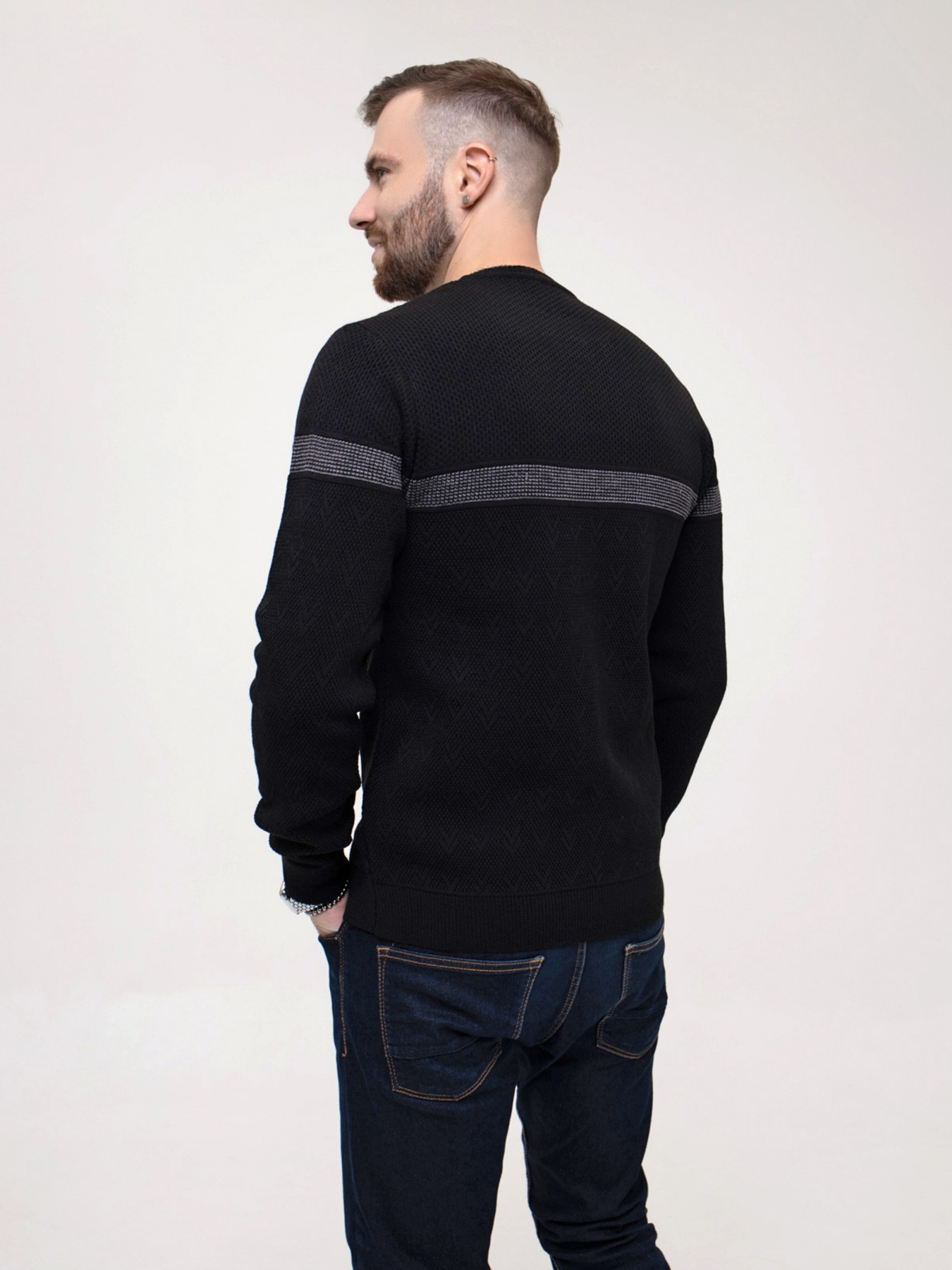 Джемпер ISSA Plus модель GN4-158_black Джемпер ISSA Plus модель GN4-158_black Фото